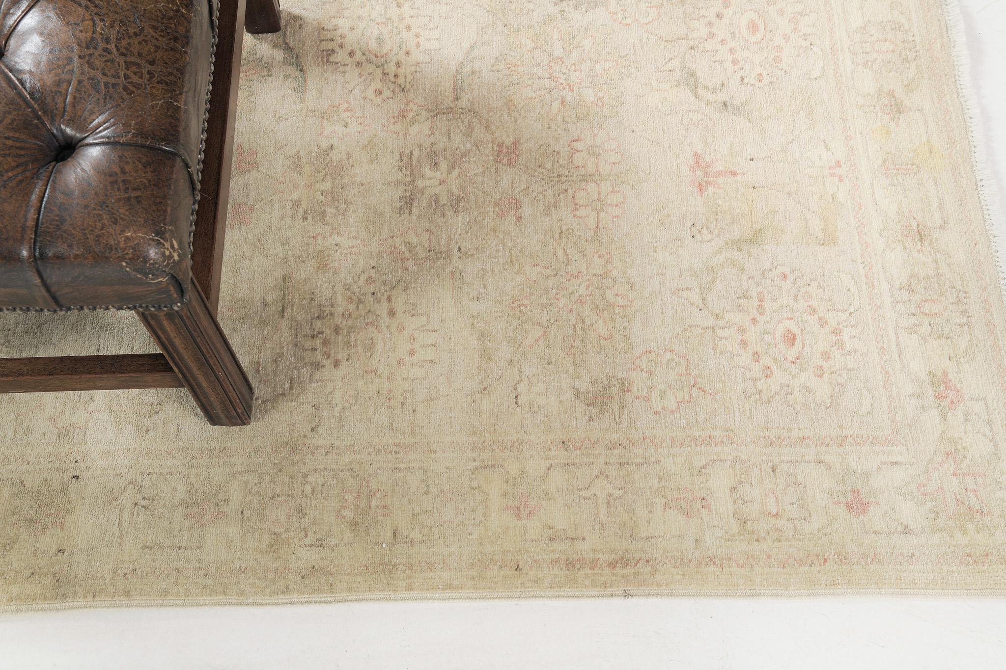 Laine Tapis néo- sultanabad ancien Mehraban teinté naturellement en vente