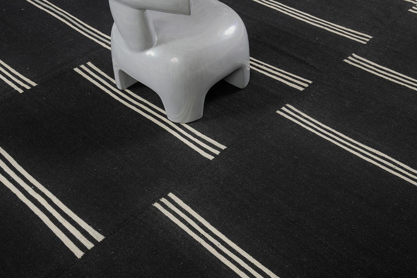 Mehraban Tejido plano de tinte natural Kilim Siglo XXI y contemporáneo en venta