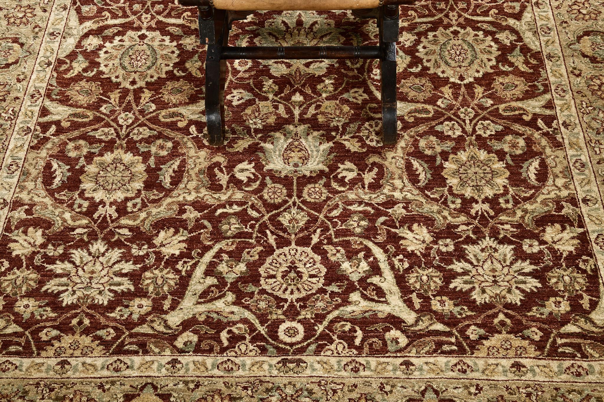 Mehraban Natural Dye Lahore Revival Rug In New Condition For Sale In WEST HOLLYWOOD, CA