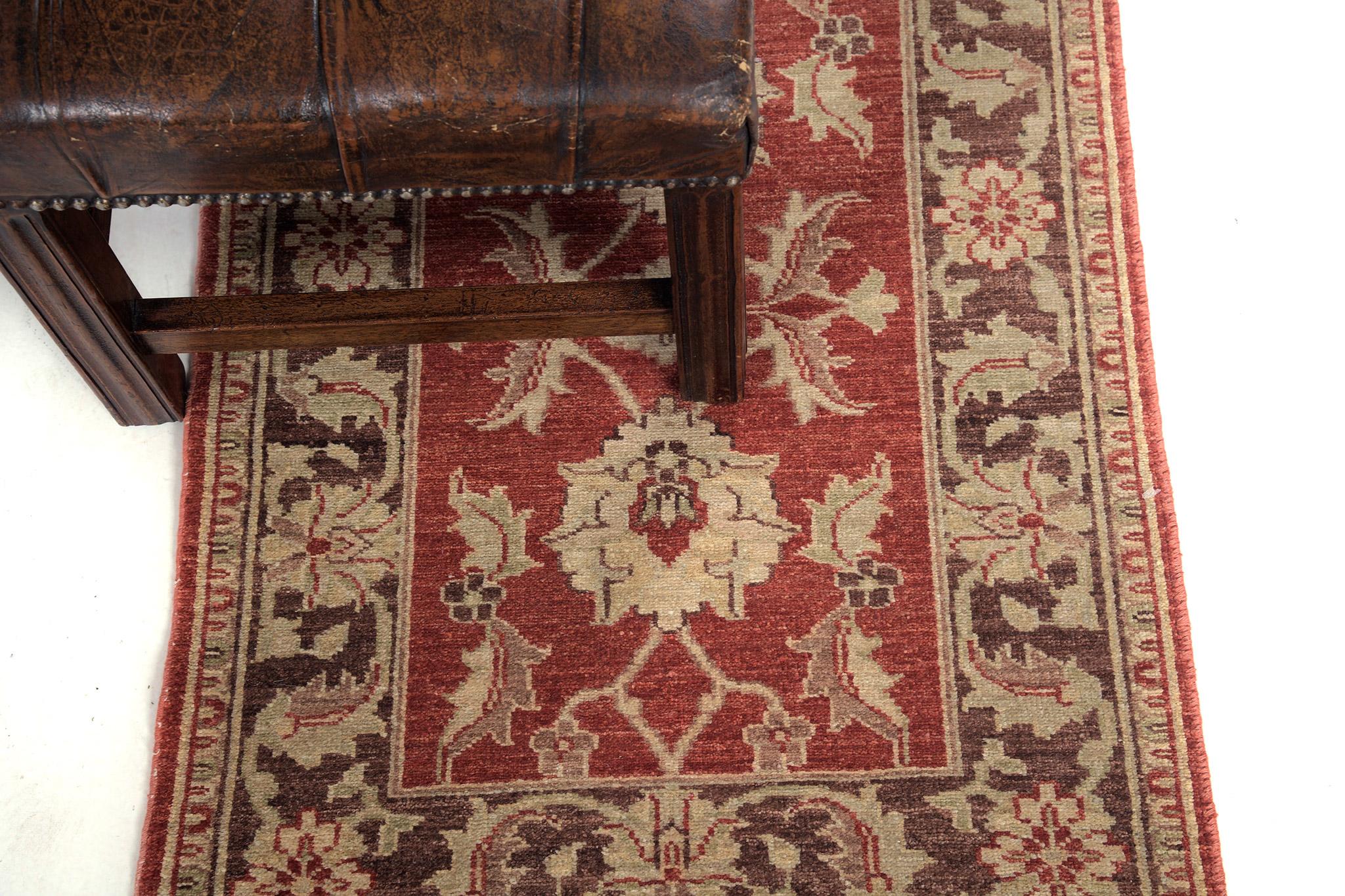 Mehraban Natural Dye Sultanabad Revival Runner In New Condition For Sale In WEST HOLLYWOOD, CA