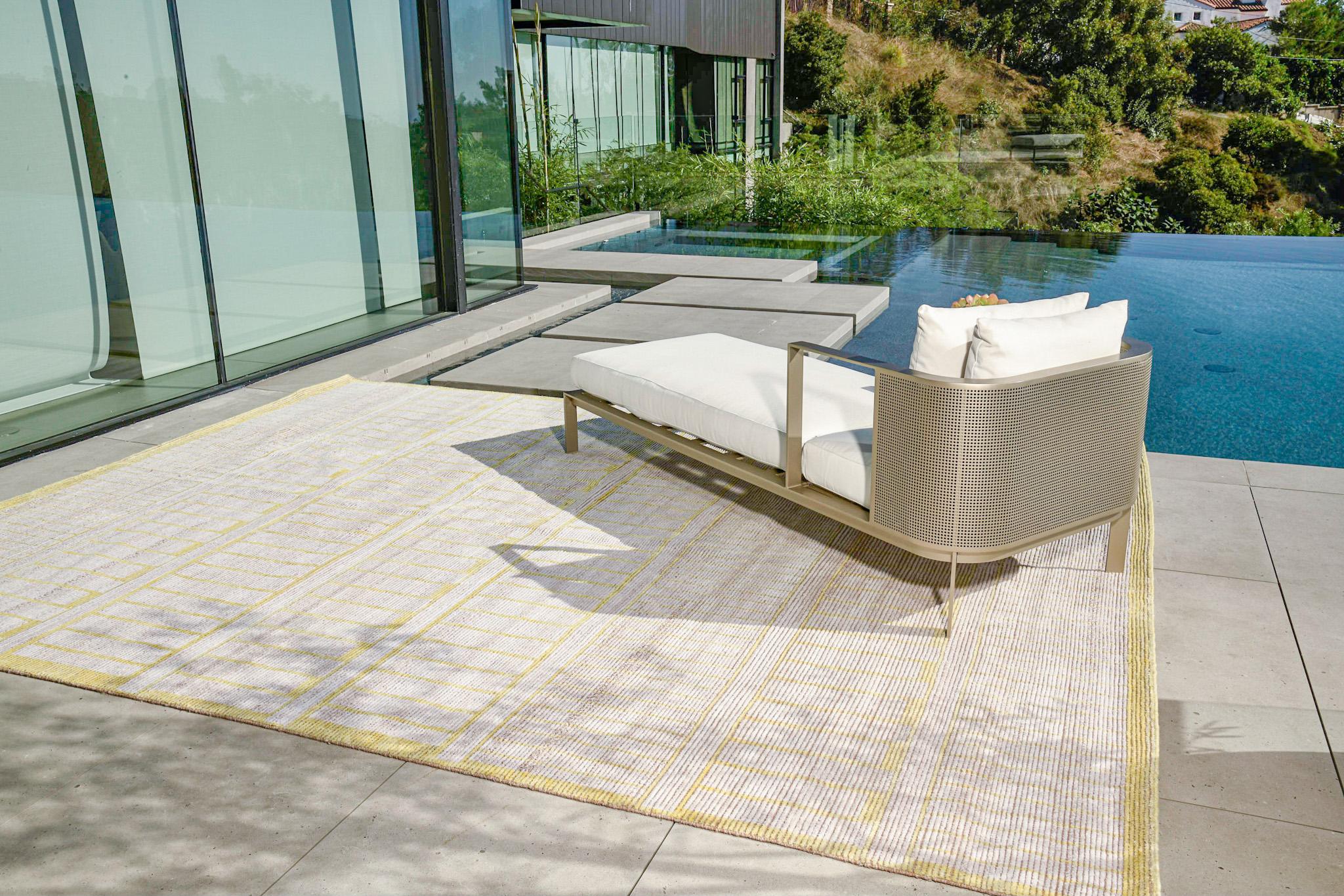 Mehraban Nebbiolo, Nasim Collection Indoor Outdoor Rug In New Condition For Sale In WEST HOLLYWOOD, CA