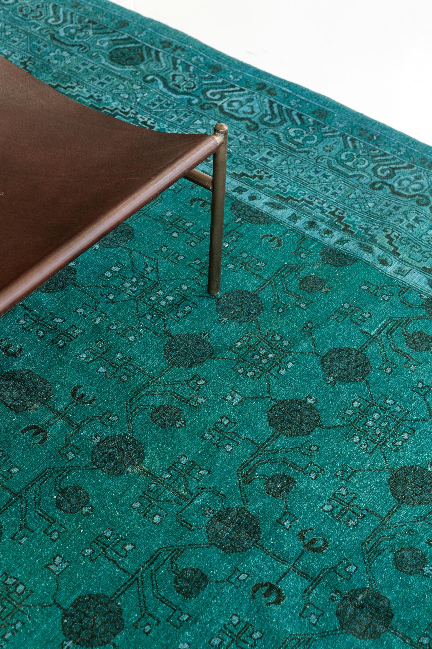 Noué à la main Tapis Mehraban overdyed de la collection Bliss D5118 en vente