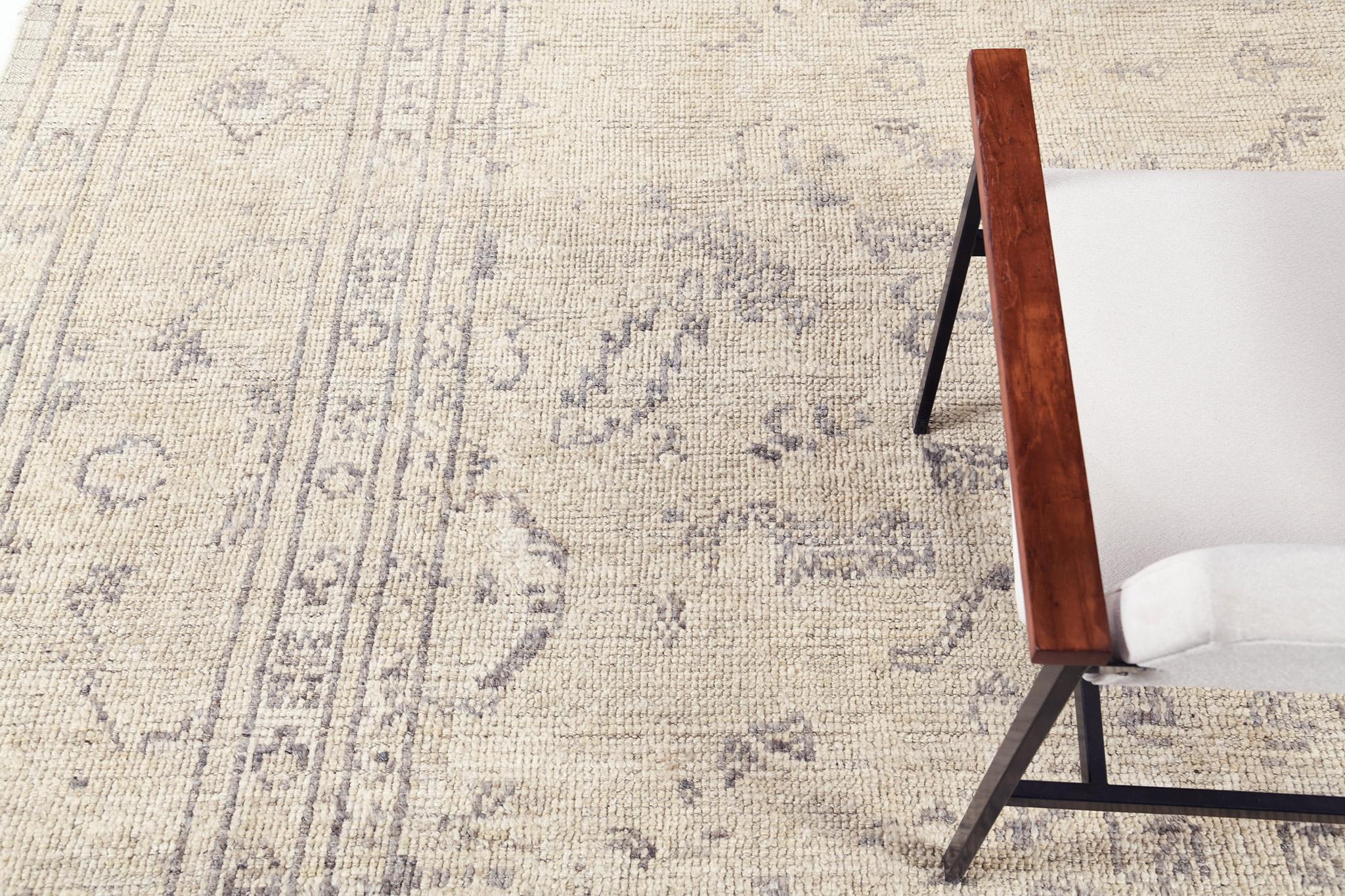 Rug Number
32070
Size
9' 10