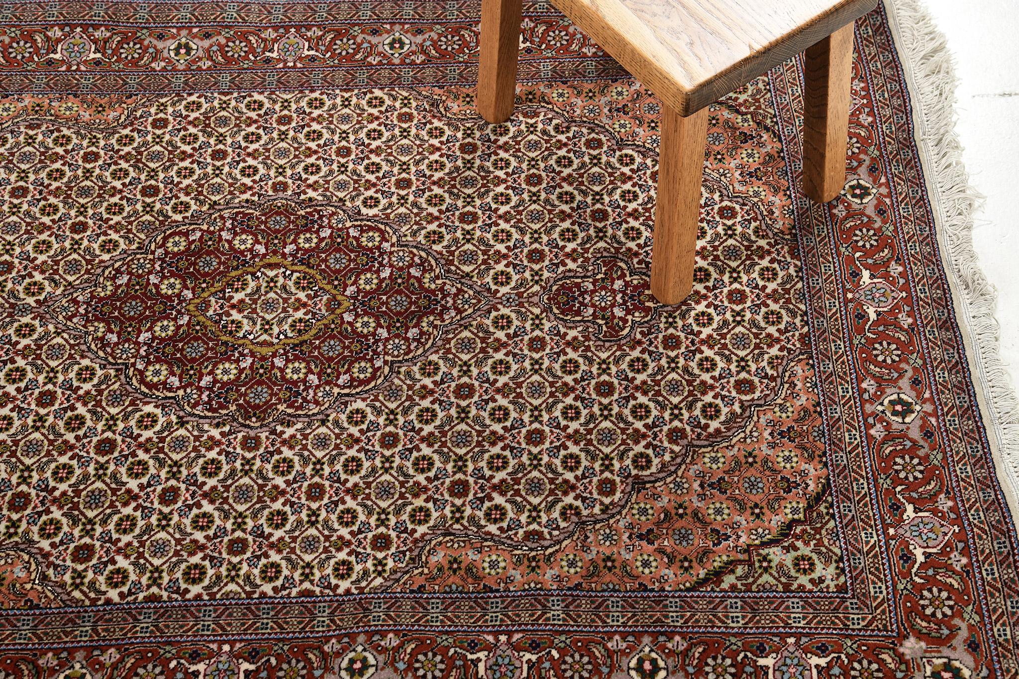 Mehraban Persian Tabriz 26420 In New Condition For Sale In WEST HOLLYWOOD, CA