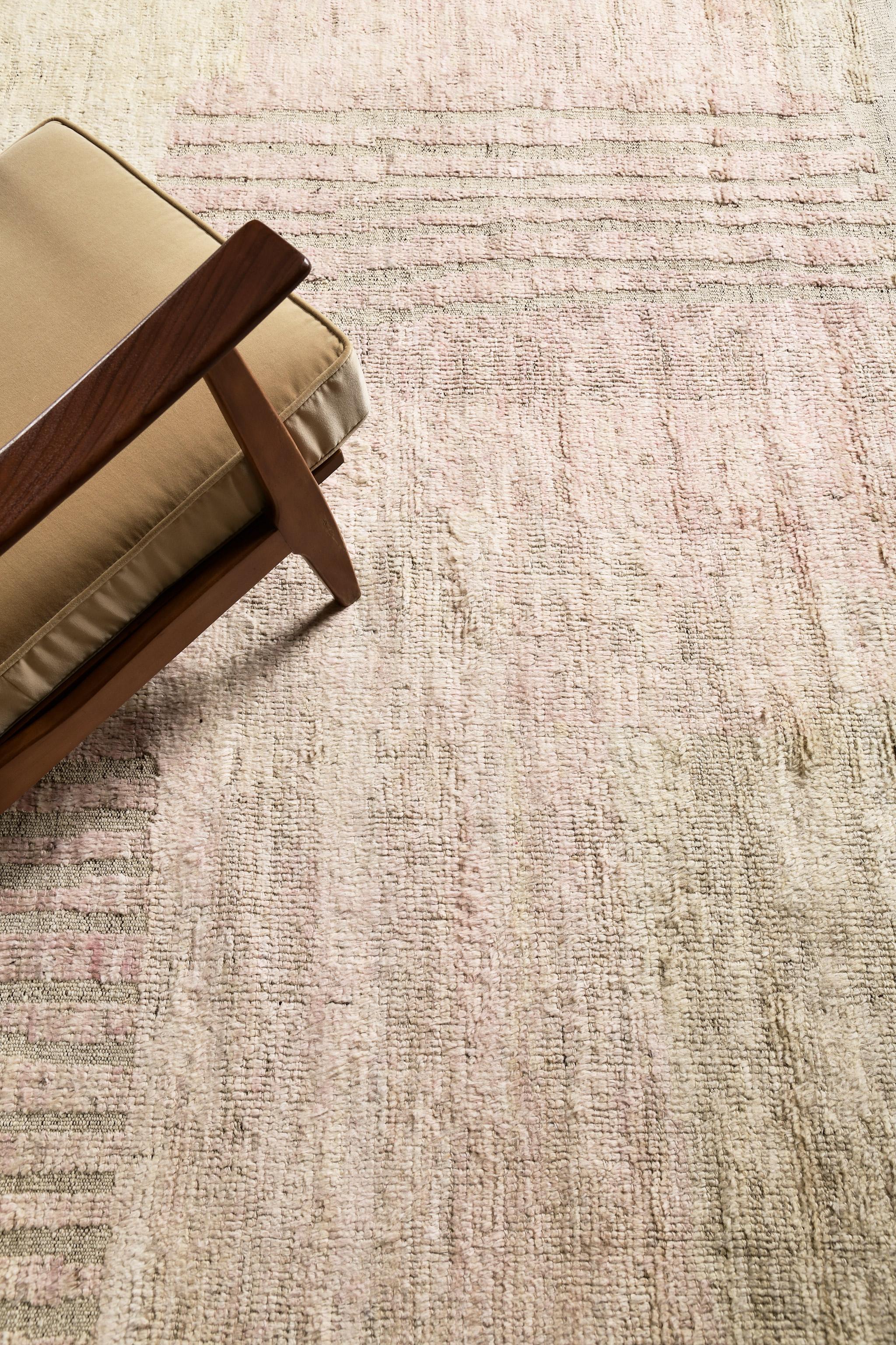 Rug Number
31482
Size
10' 2