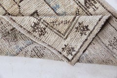 Mehraban Sarandaze Runner, Domicile Collection