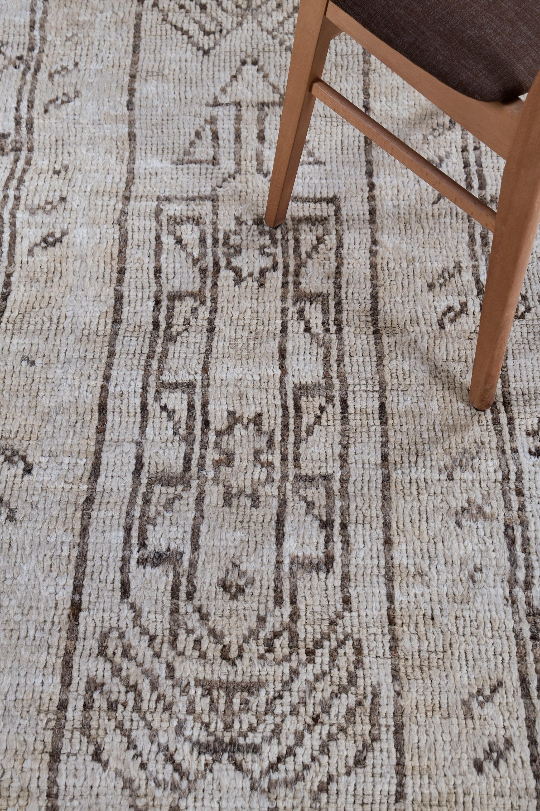 Mehraban Sarandaze Runner, Domicile Collection In New Condition For Sale In WEST HOLLYWOOD, CA