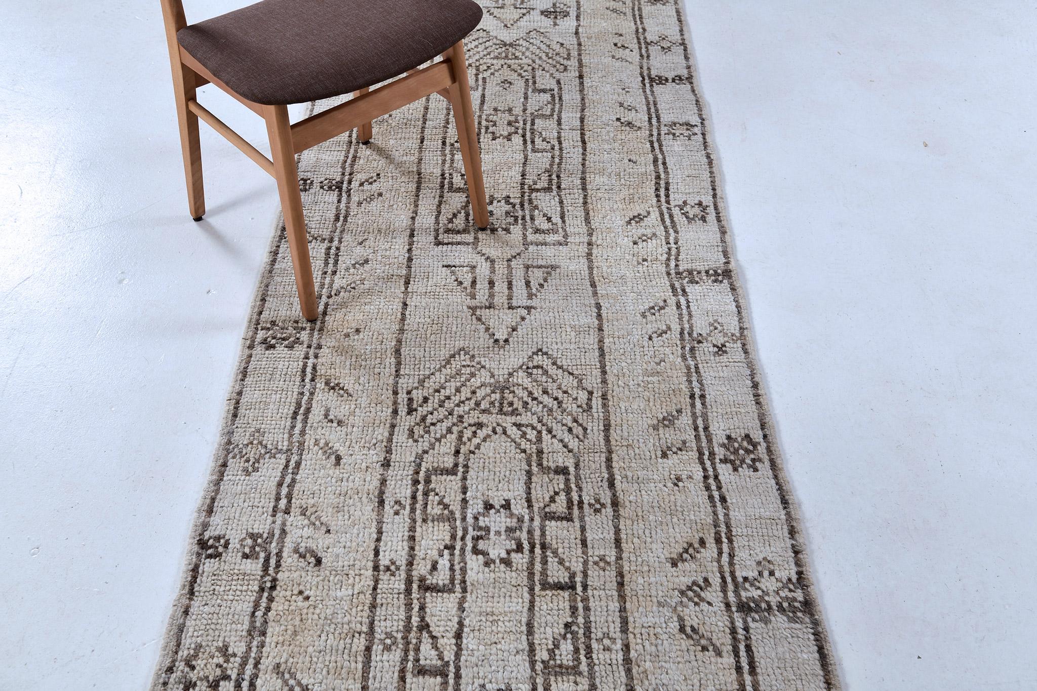 Mehraban Sarandaze Runner, Domicile Collection For Sale 1