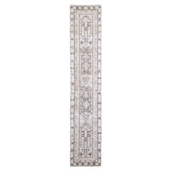 Mehraban Sarandaze Runner, Domicile Collection
