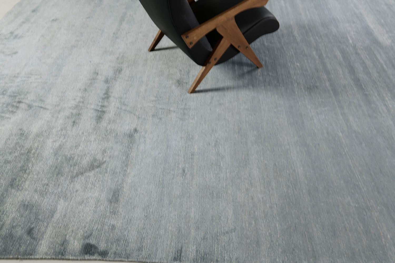 Mehraban Solid Design Bamboo Silk Rug Dara For Sale 4