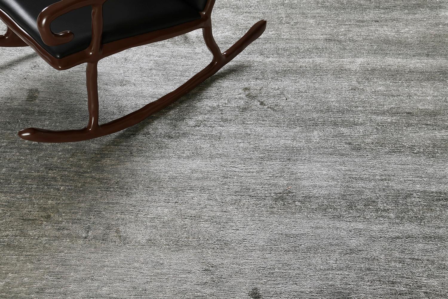 Dara' is a most sought after rug in Elan Collection in the mesmerizing gray shade. Its simplicity does not take away fromthe rug's luxurious quality and beautiful sheen made of bamboo silk. Dara is a fabulous rug for any design space.

Rug Number