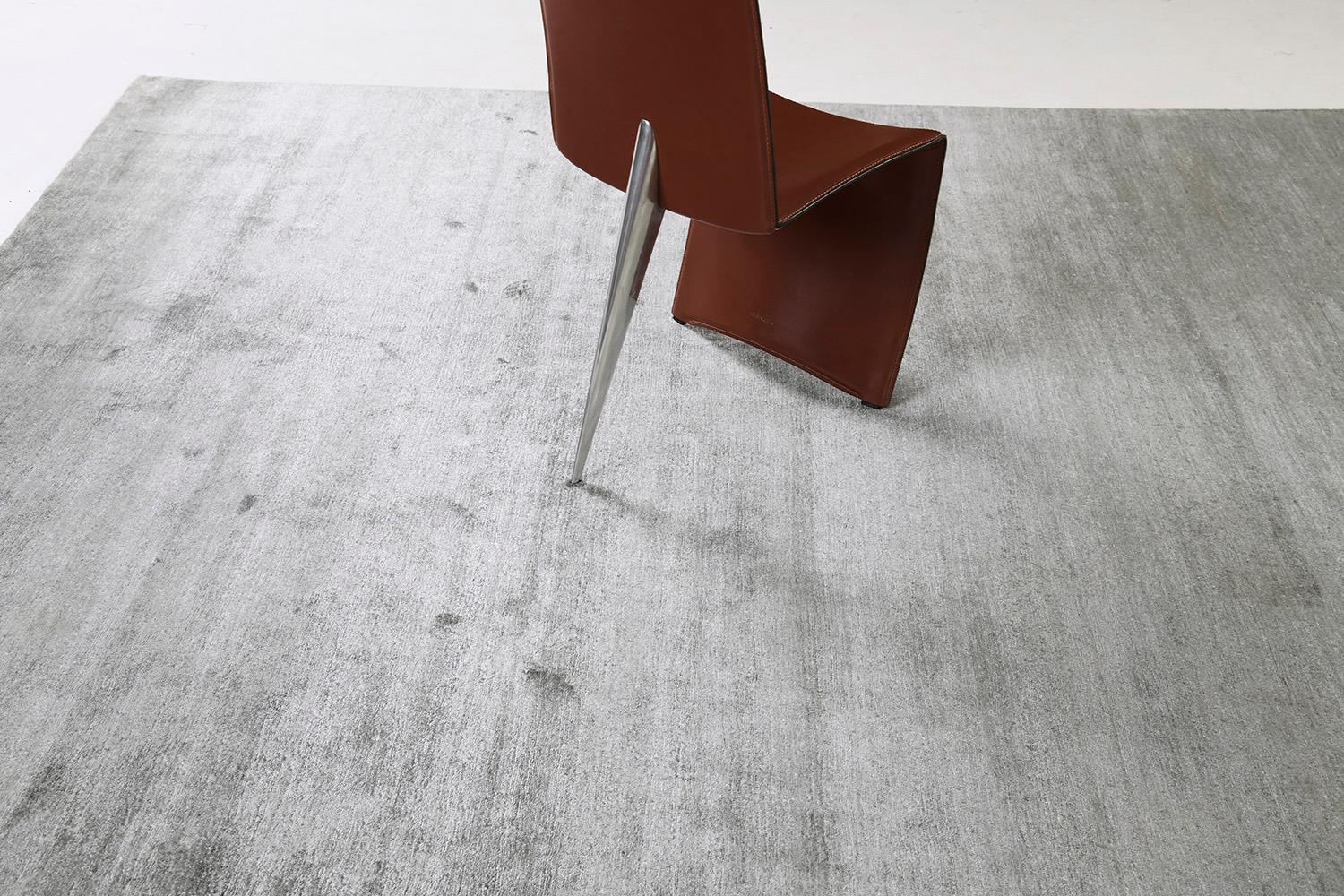 Mehraban Massivdesign Bambus Seidenteppich Dara (21. Jahrhundert und zeitgenössisch) im Angebot