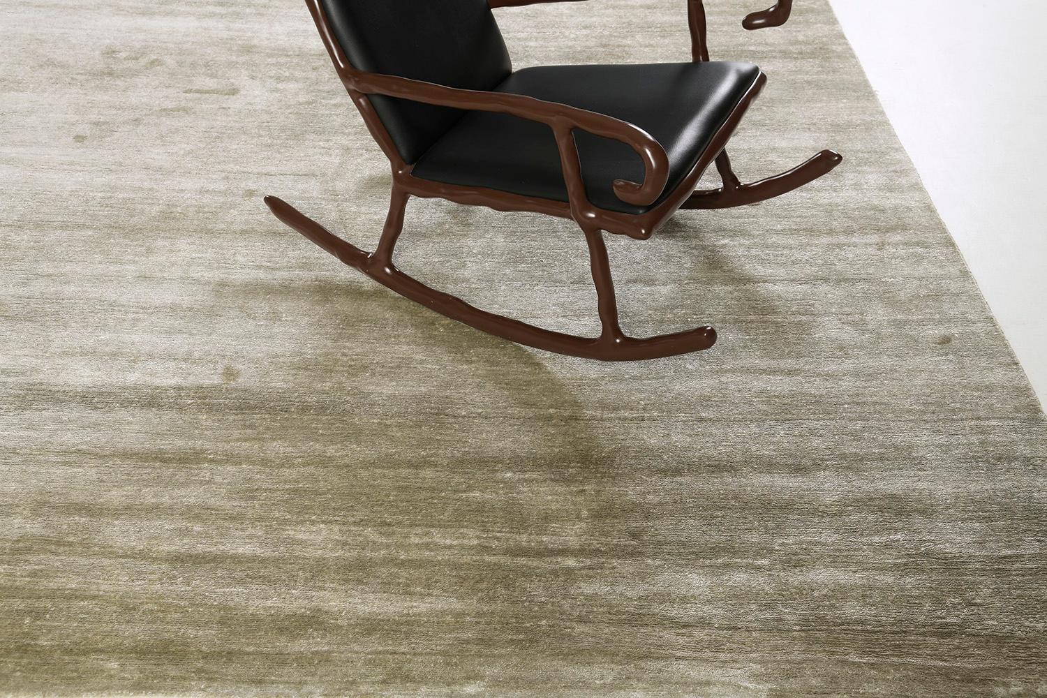 Mehraban Alfombra de seda de bambú de diseño sólido Dara Bambú en venta