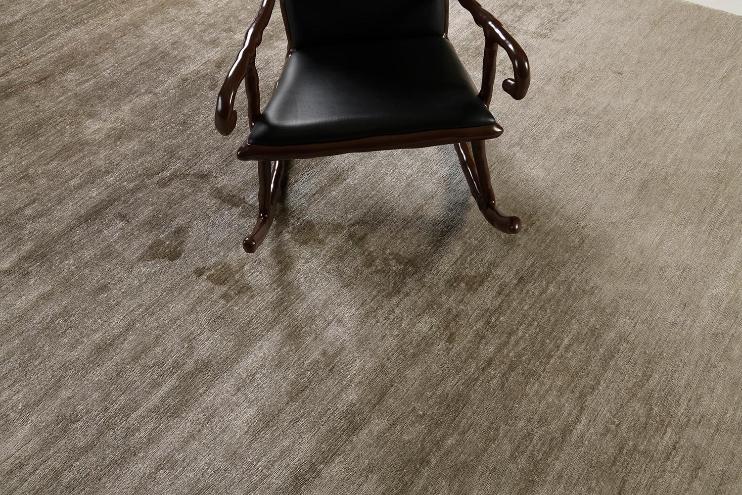 Mehraban Massivdesign Bambus Seidenteppich Dara im Angebot 1