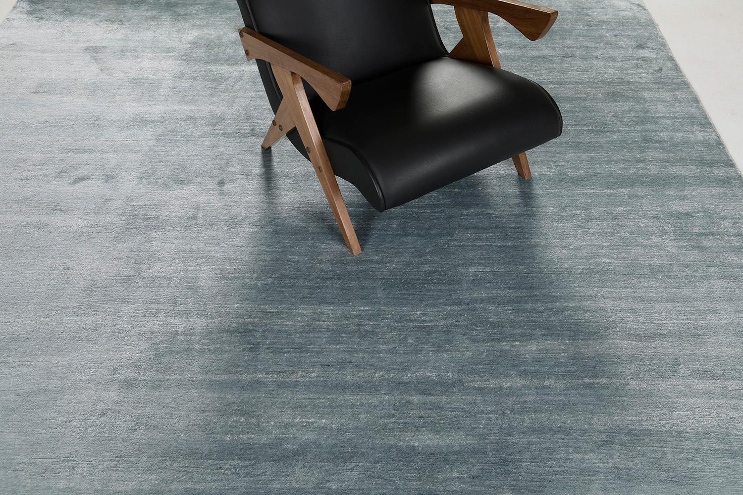Mehraban Solid Design Bamboo Silk Rug Dara For Sale 2