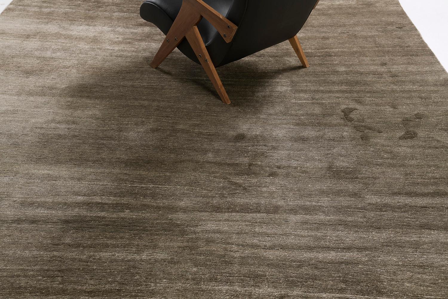 Mehraban Solid Design Bamboo Silk Rug Dara For Sale 2