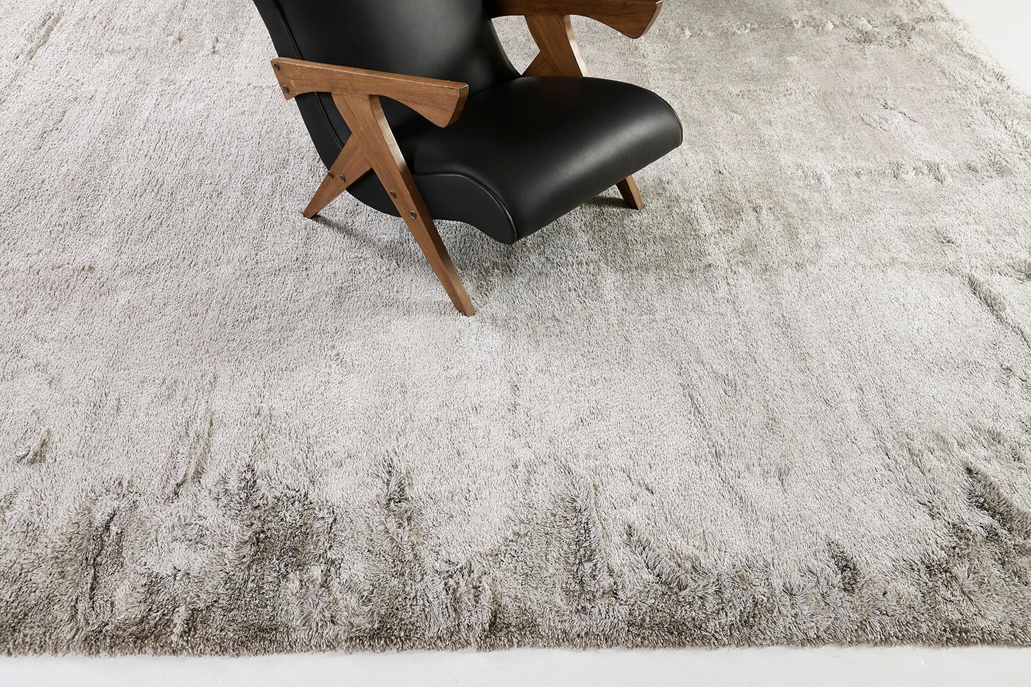 Synthetic Mehraban Solid Design Viscose Rug Lusso For Sale