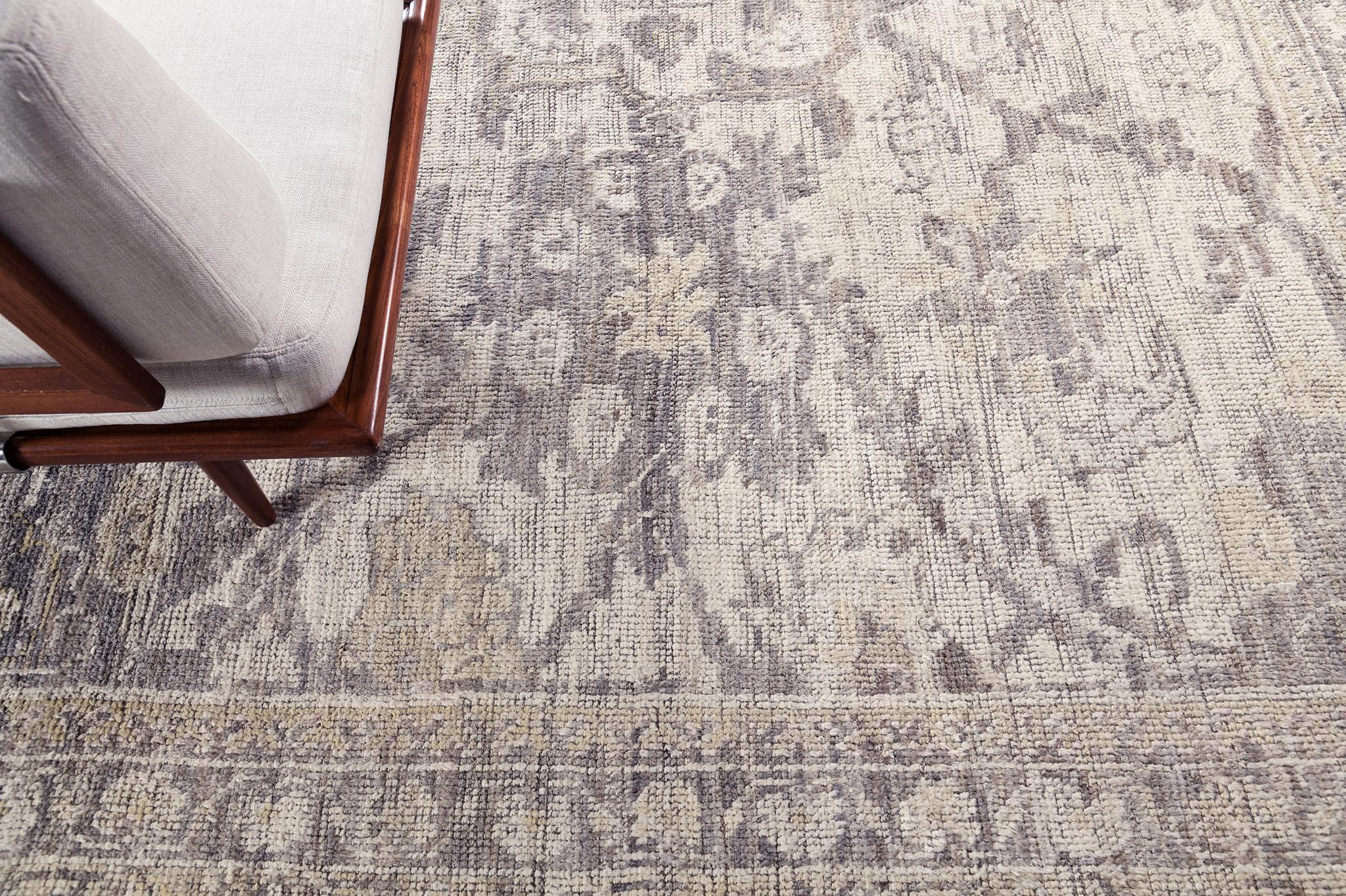 Rug Number
32071
Size
11' 11