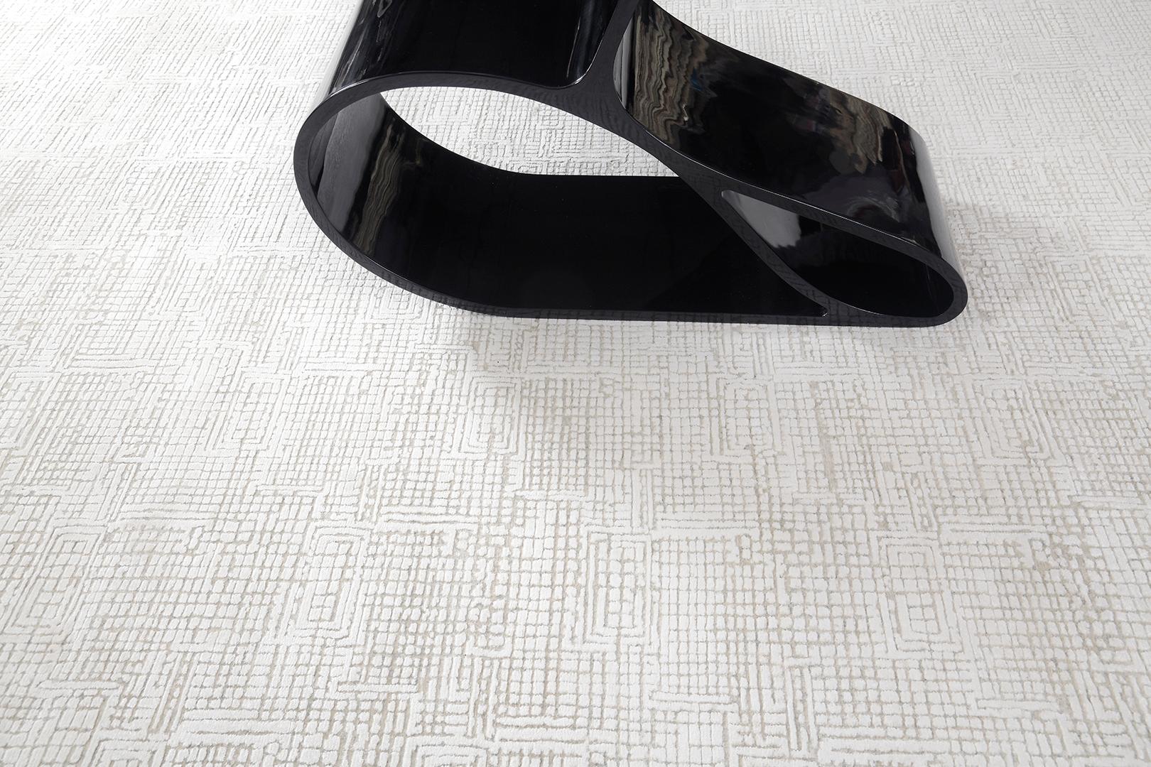 Mehraban Synapse, Collezione Elan in vendita 1