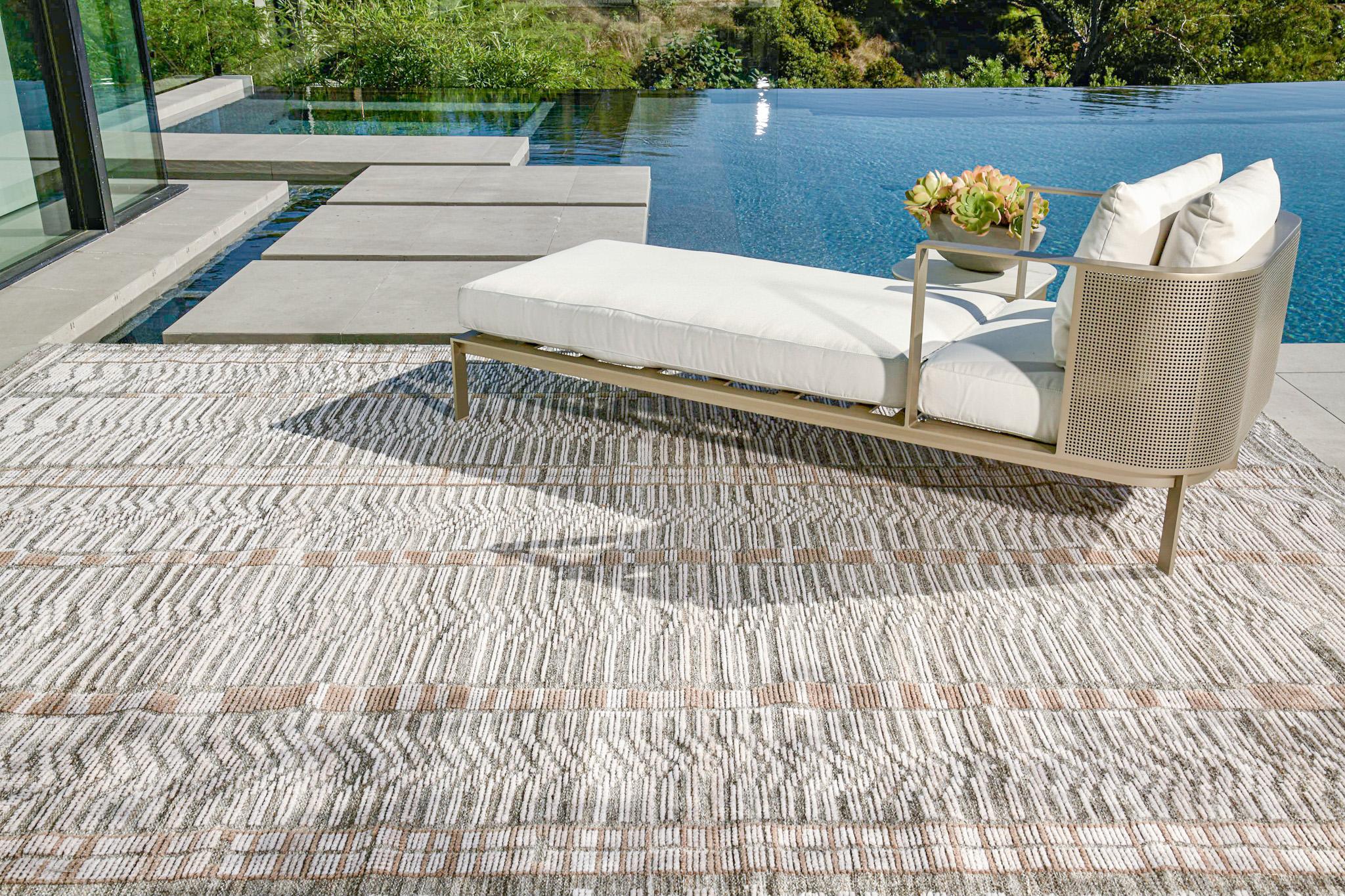 Enjoy the fresh air with Nasim, rugs that work indoors and out.

Rug Number
31446
Size
9' 1
