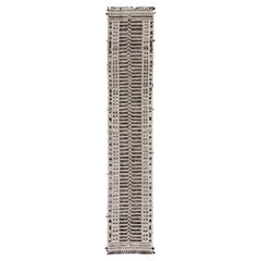 Mehraban Tala Runner, Atlas Collection, Seasons