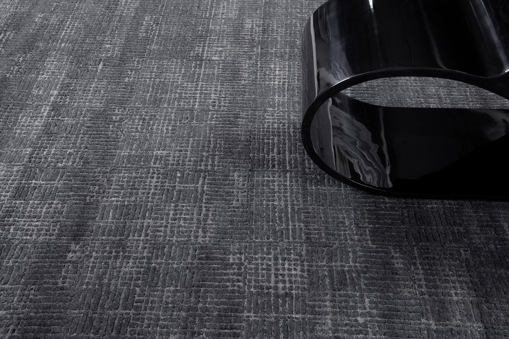 Mehraban Tappa, Collezione Elan in vendita 2