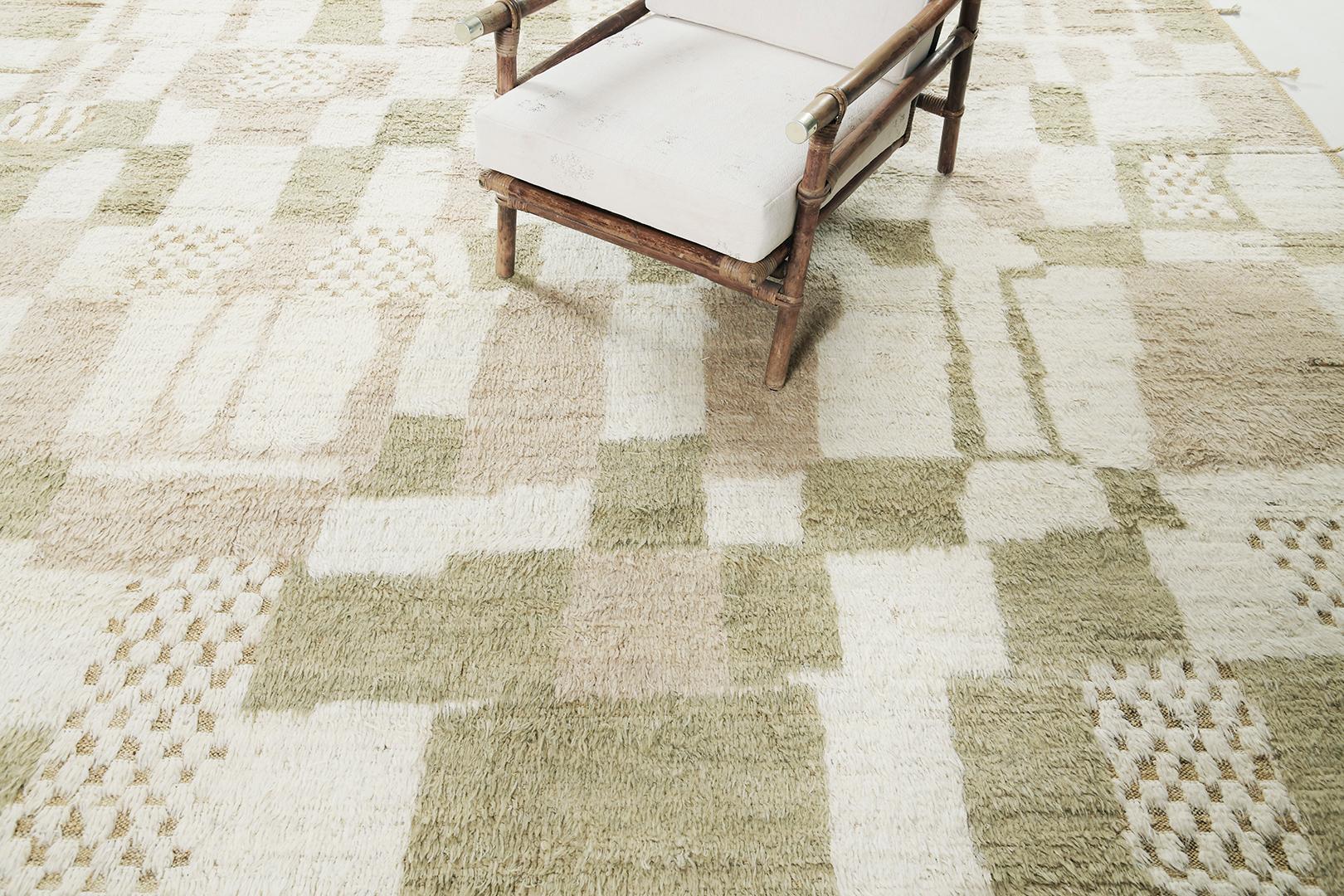 Tladtig’ features a series of irregular shapes forming together in a sophisticated neutral colour palette. Rendered in the soothing shade of ivory, hazelnut and beige, this mesmerizing rug is a work of art that will inspire awe to its every viewer.