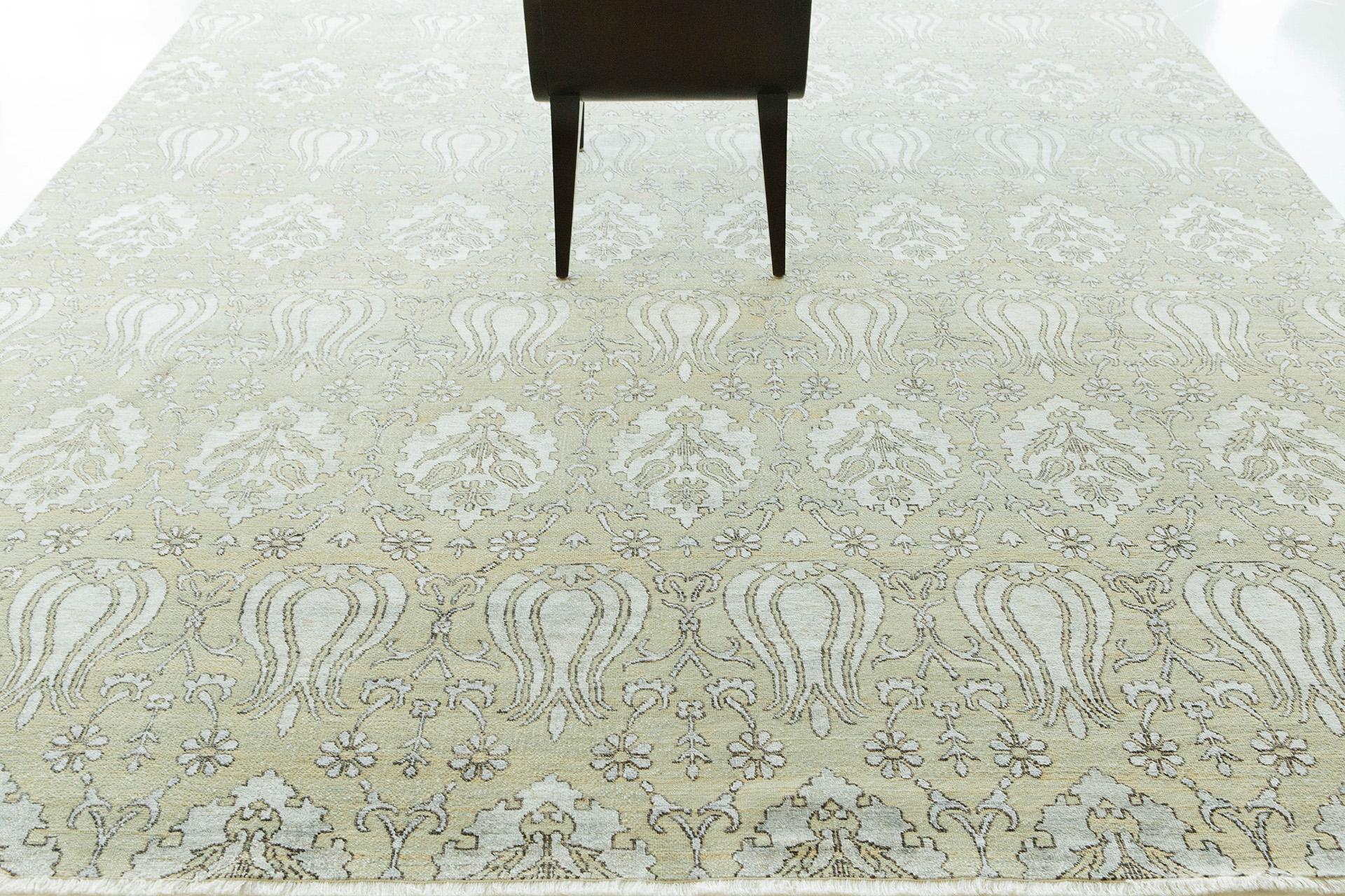 Mehraban Transitional Design Teppich aus Wolle und Bambus-Seidenteppich mit Anziehungskraft im Zustand „Neu“ im Angebot in WEST HOLLYWOOD, CA