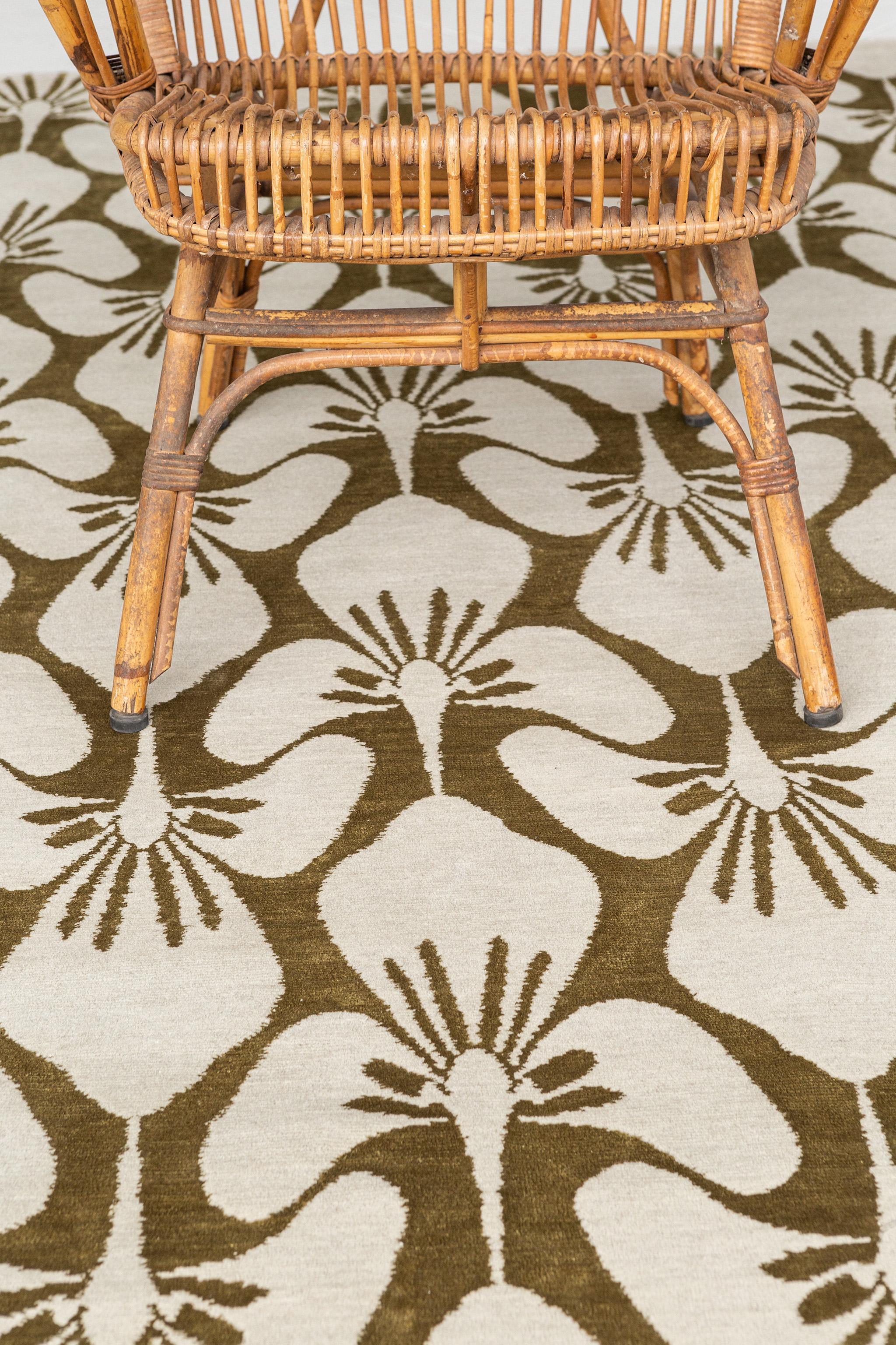 Hand-Knotted Mehraban Transitional Design Rug M Collection Bali For Sale