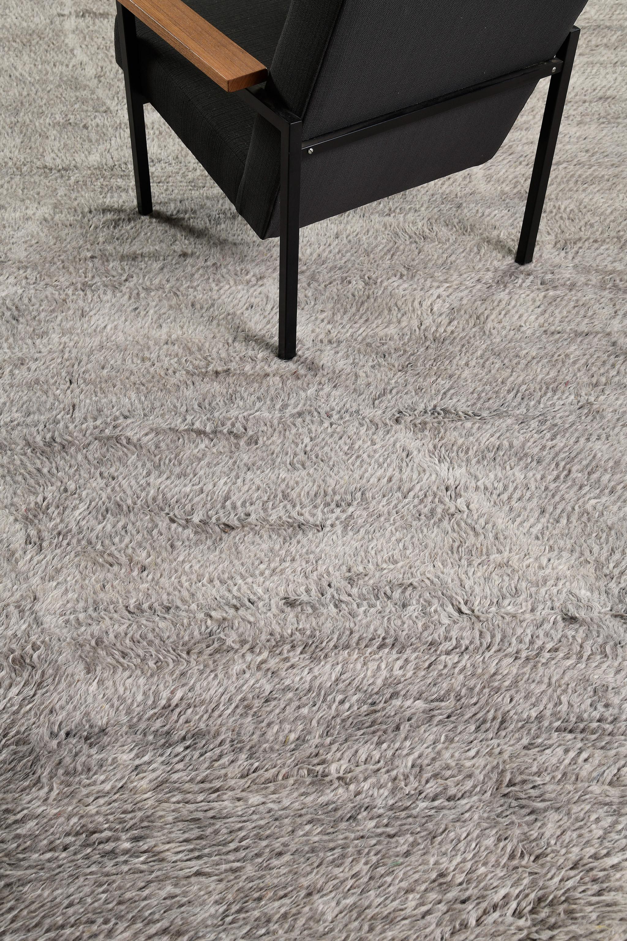 Mehraban Tunner, Collezione Atlas in vendita 1