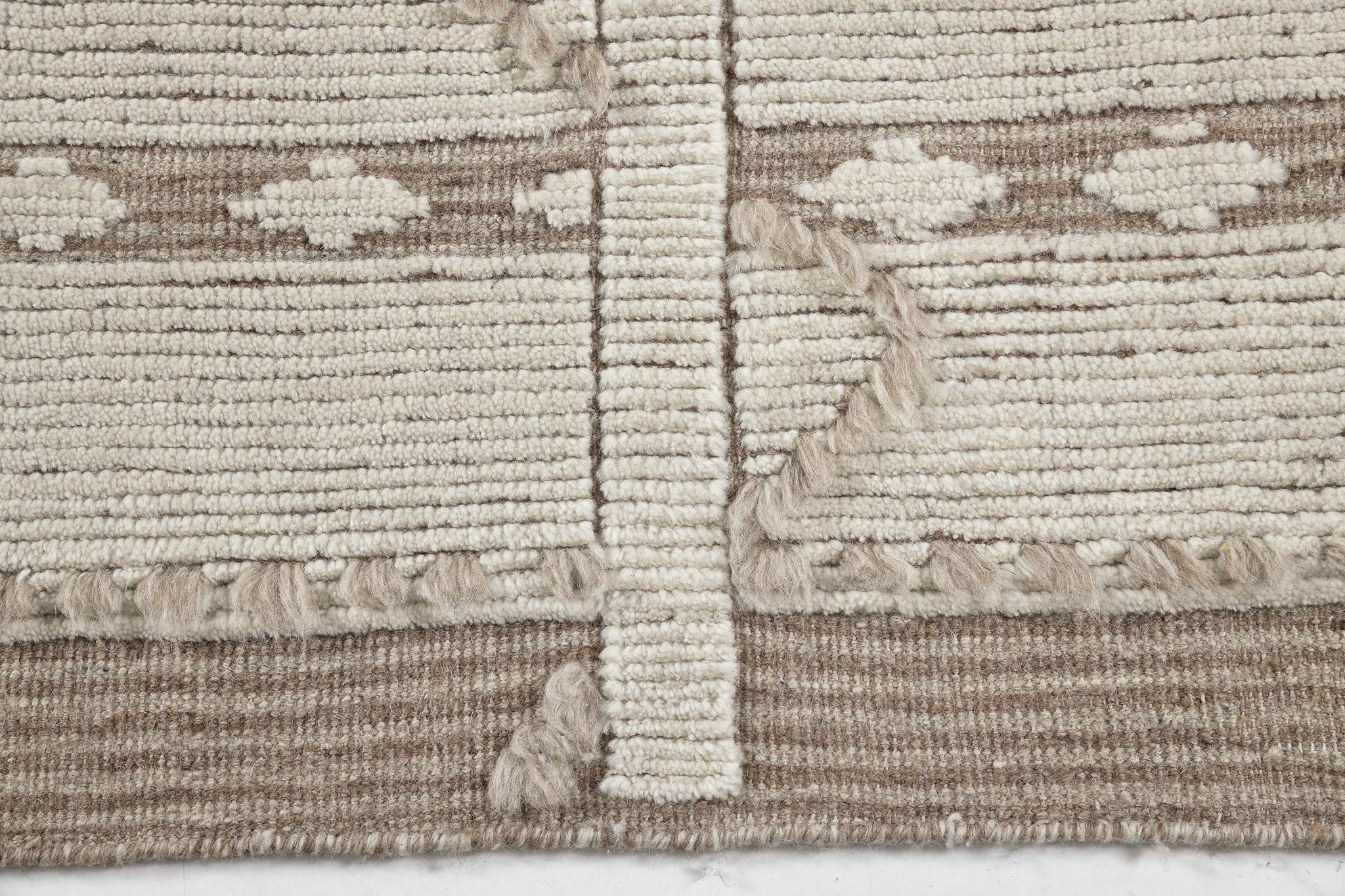 Verdot’ in Estancia collection is an exquisite home decor that features a captivating design through this beige and tan colour. With its interesting flow and stunning embossed details, plays a huge factor in establishing the rug's overall stunning