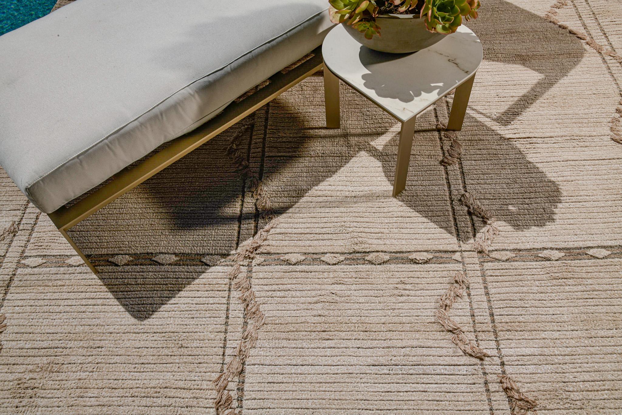 XXI secolo e contemporaneo Mehraban Rugs, Nasim Collection Tappeto per esterni e interni in vendita