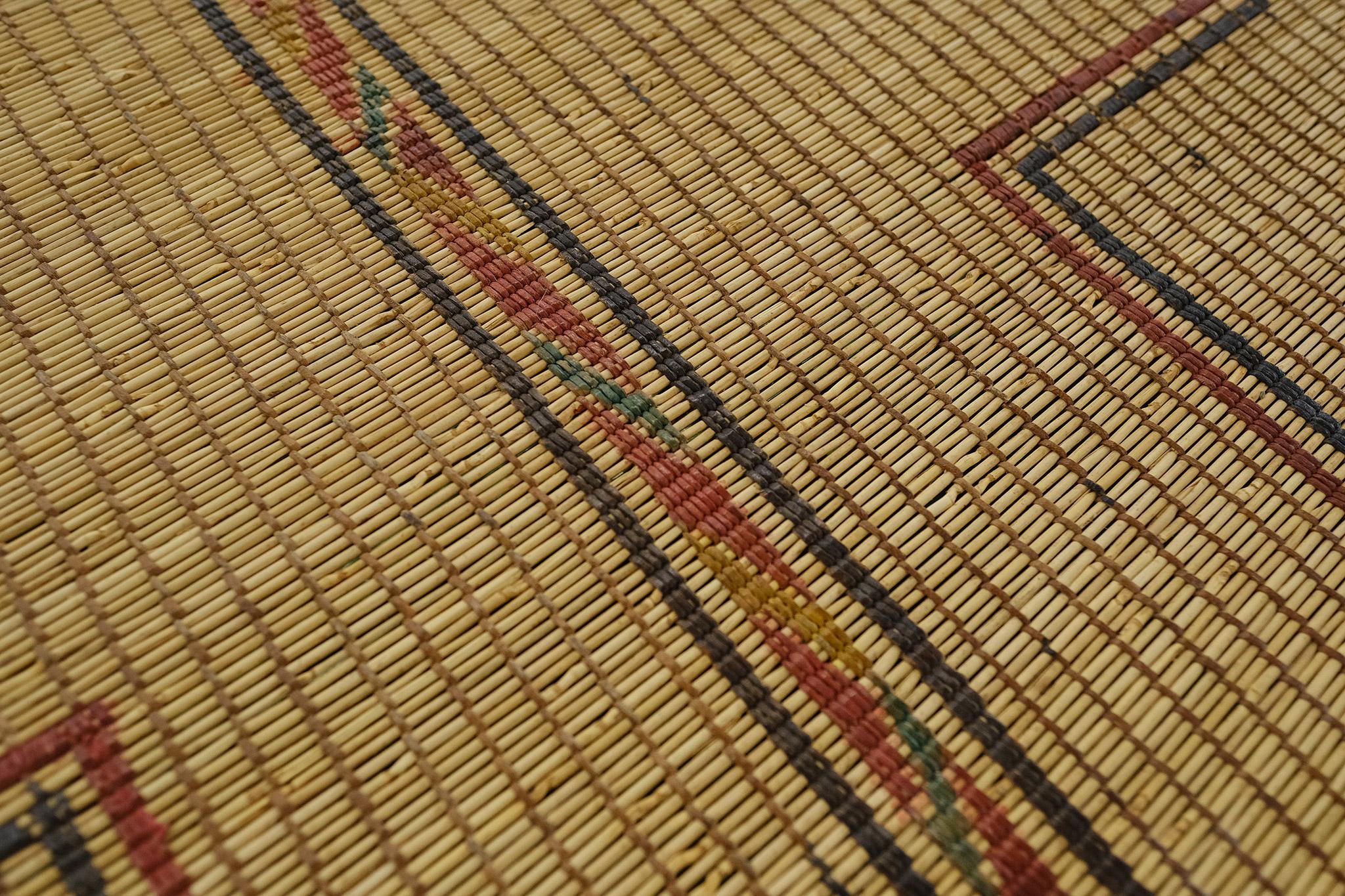 Mehraban Vintage Afrikanischer Tuareg-Teppich (Mitte des 20. Jahrhunderts) im Angebot