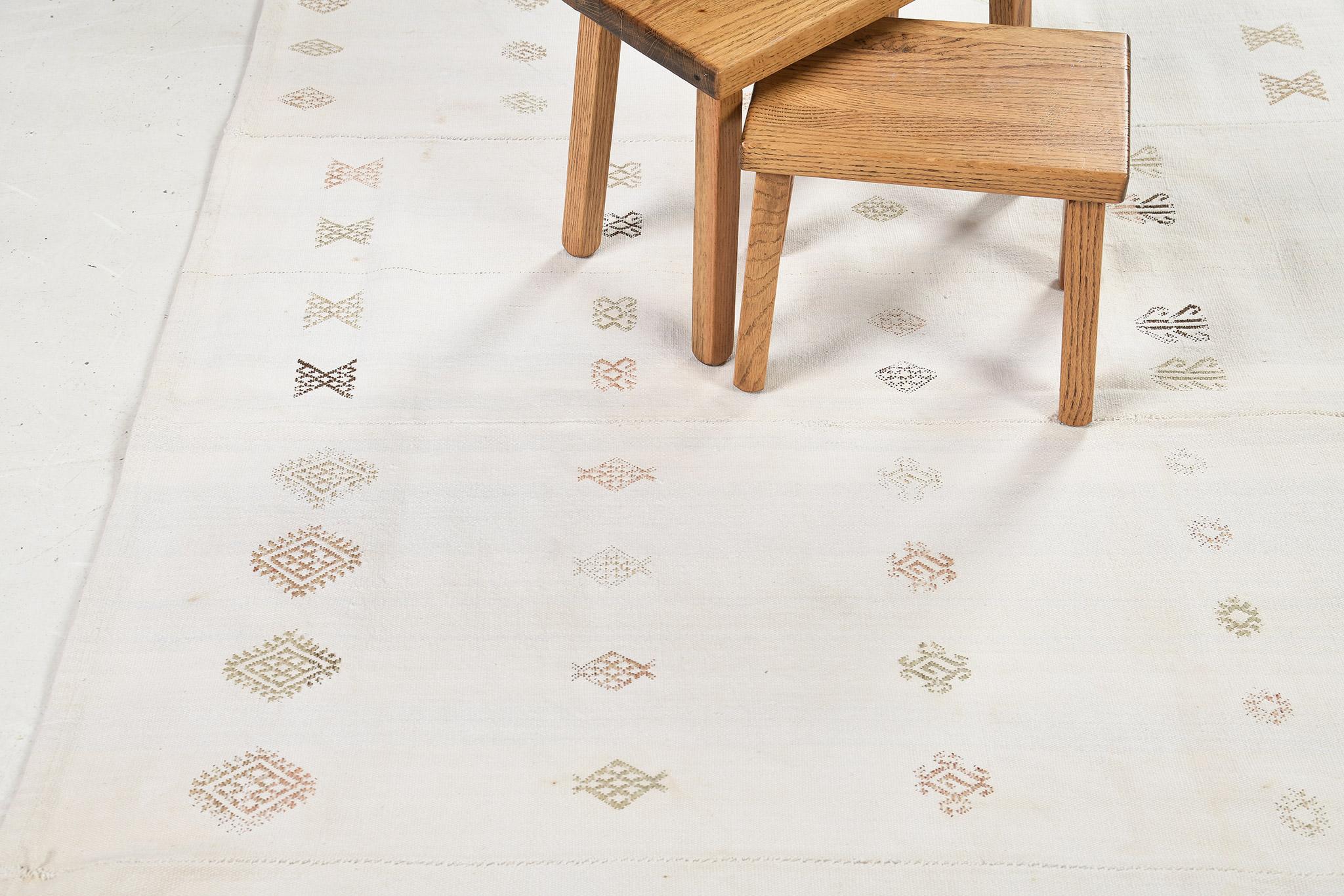 Mehraban Vintage Anatolian Turkish Flat Weave Kilim For Sale 5