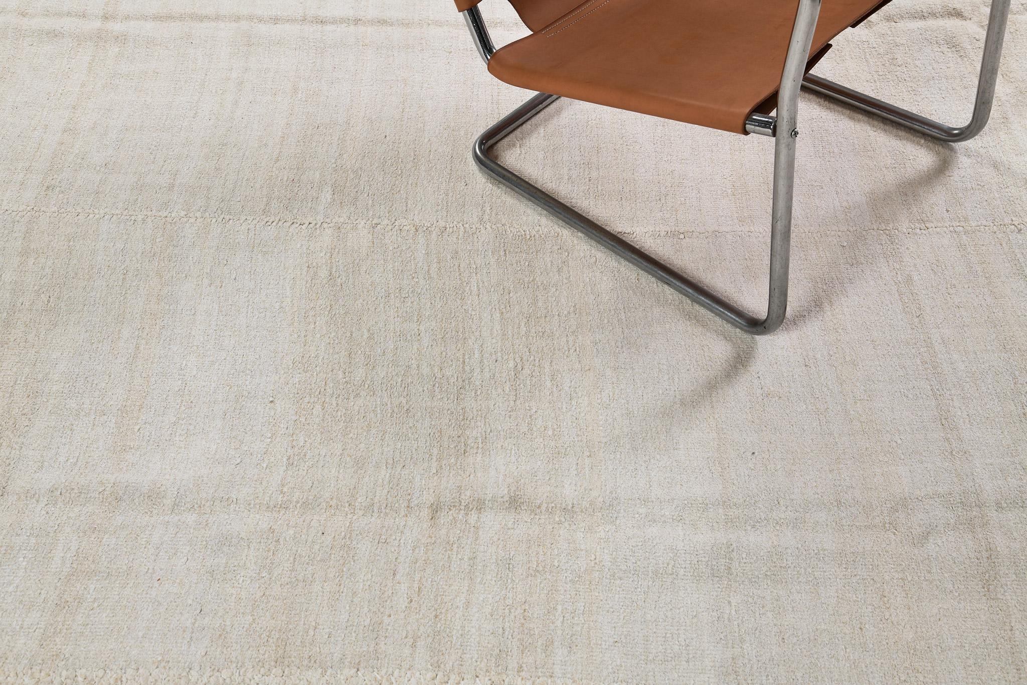 Rug Number
27666
Size
10' 2