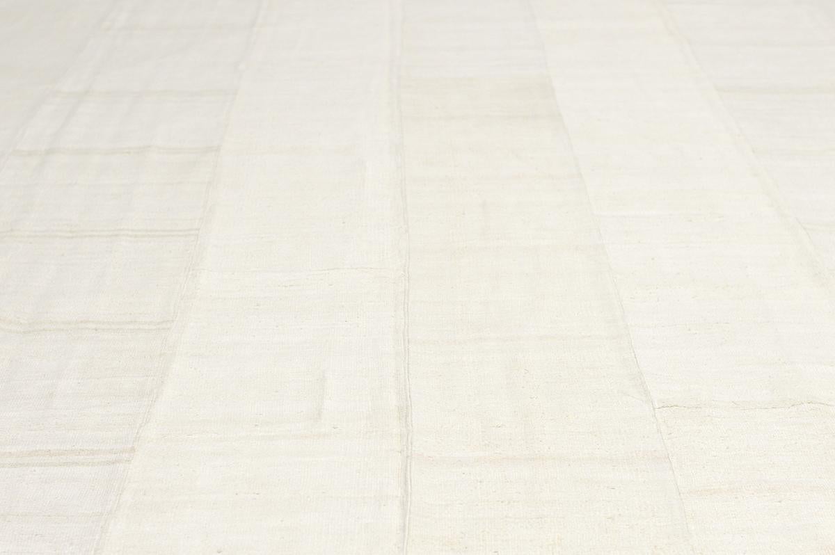 Número de alfombra
27667
Talla
13' 0