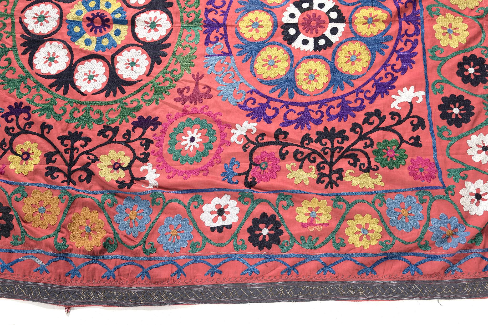 Mehraban Vintage Azerbaijan Dioxane Suzani In Excellent Condition For Sale In WEST HOLLYWOOD, CA