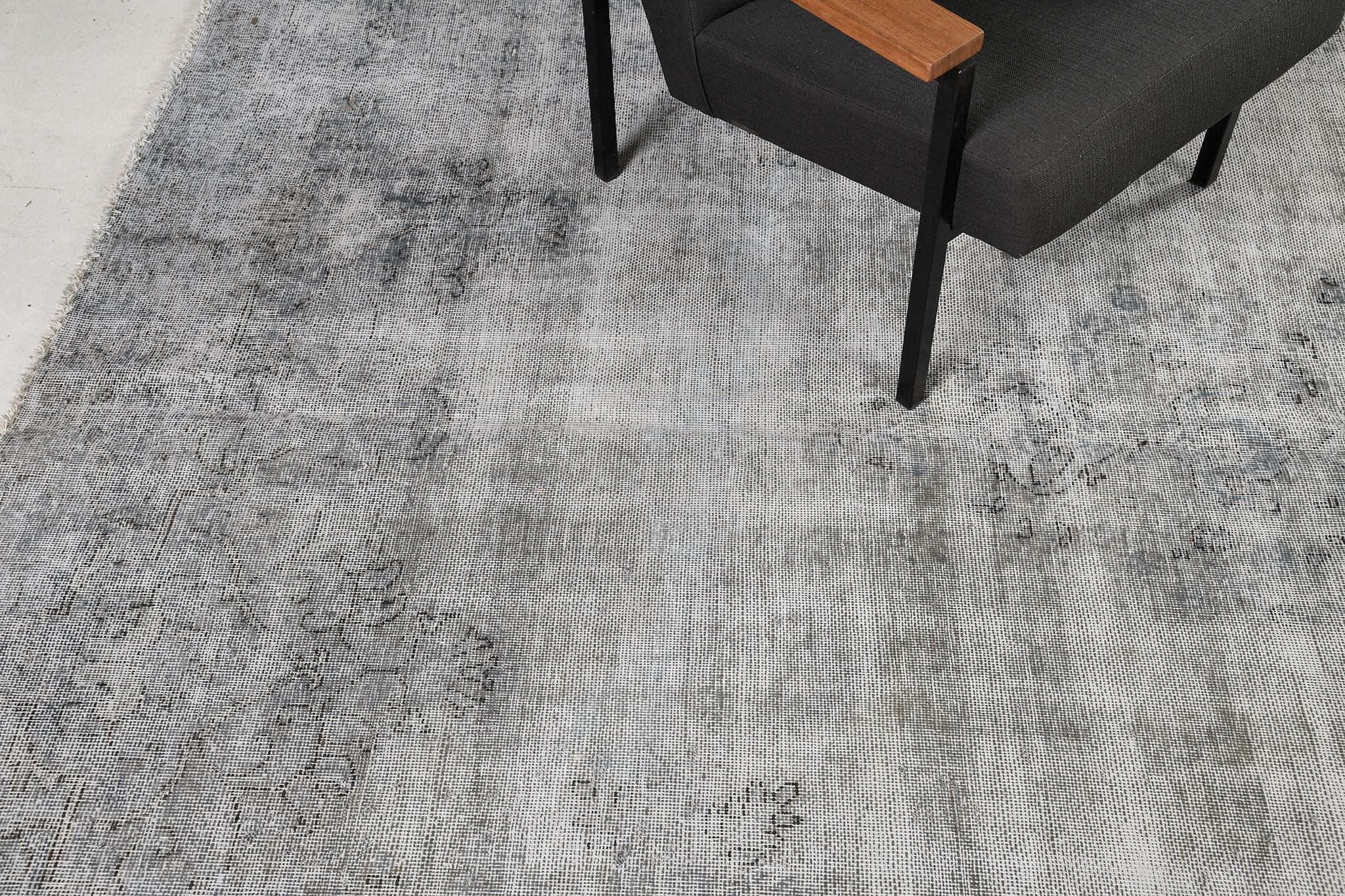 Tapis Mehraban Vintage Kerman Distressed en vente 8