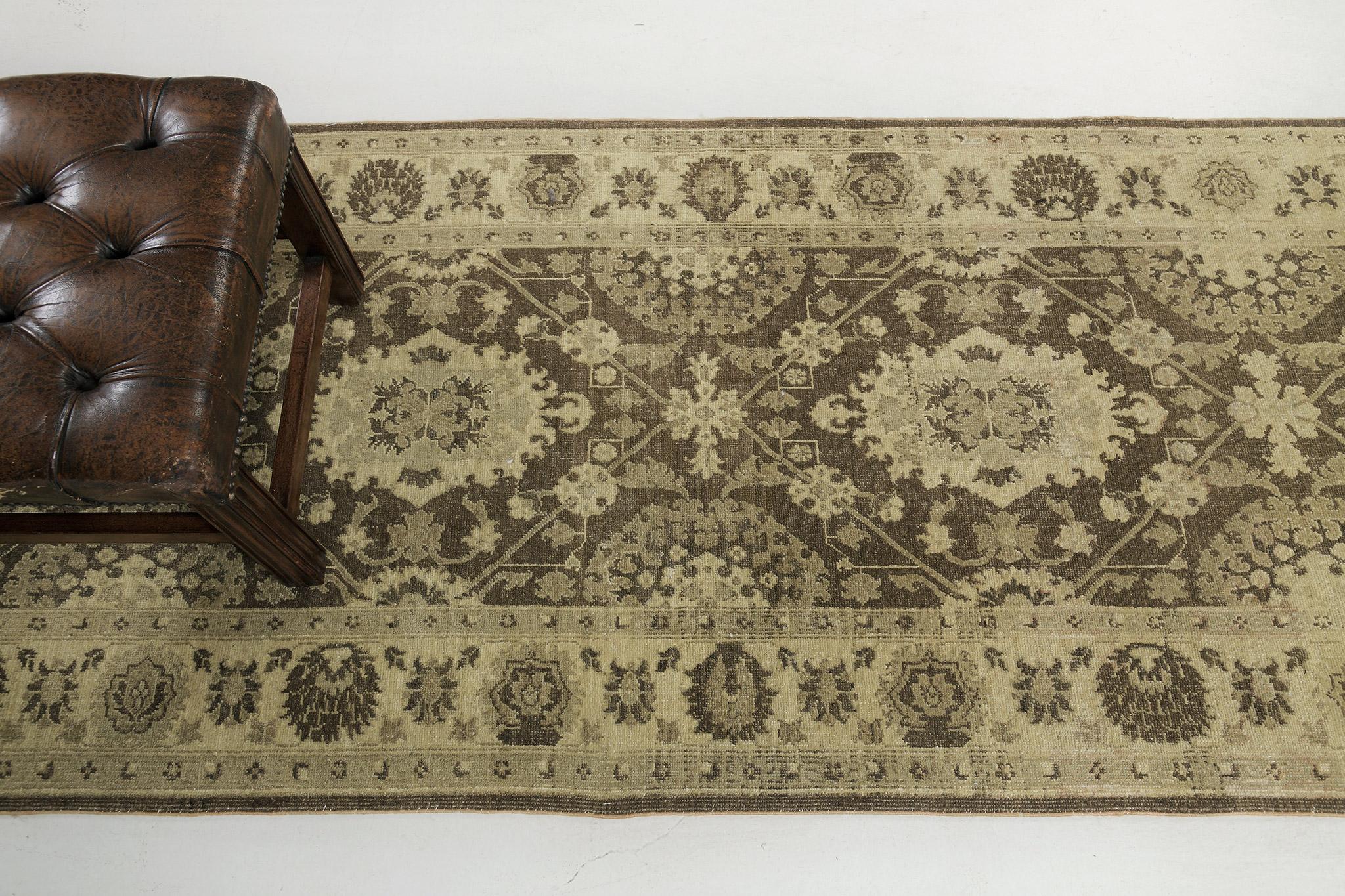 Mehraban Vintage Mahal-Stil Teppich D5137 (Afghanisch) im Angebot
