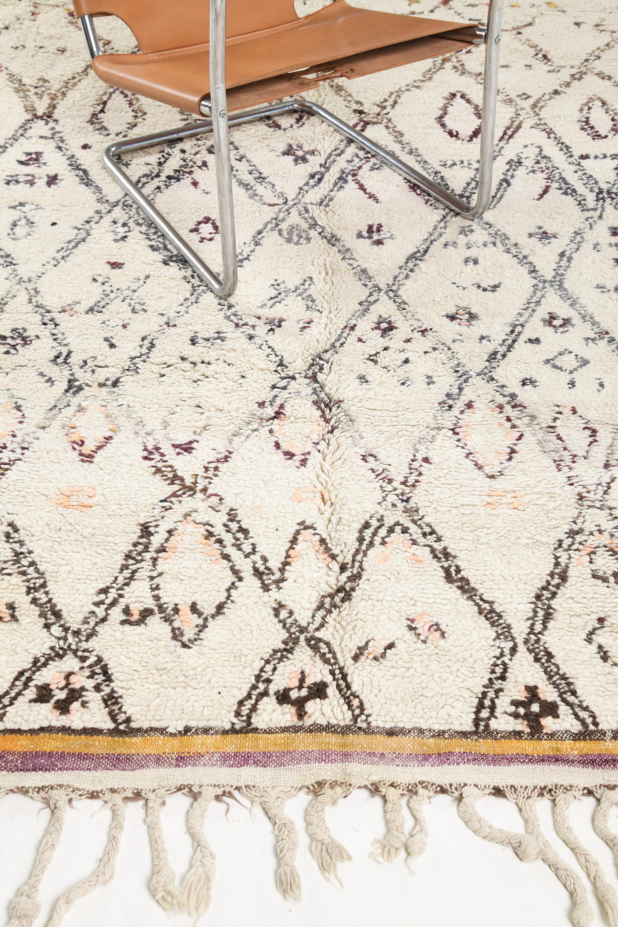 Mehraban Alfombra Vintage Marroquí de la Tribu Ourain en Bueno estado para la venta en WEST HOLLYWOOD, CA