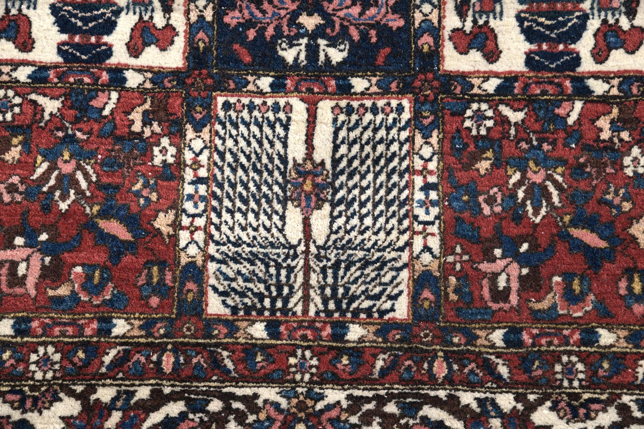 Early 20th Century Mehraban Vintage Persian Bakhtiari Rug For Sale