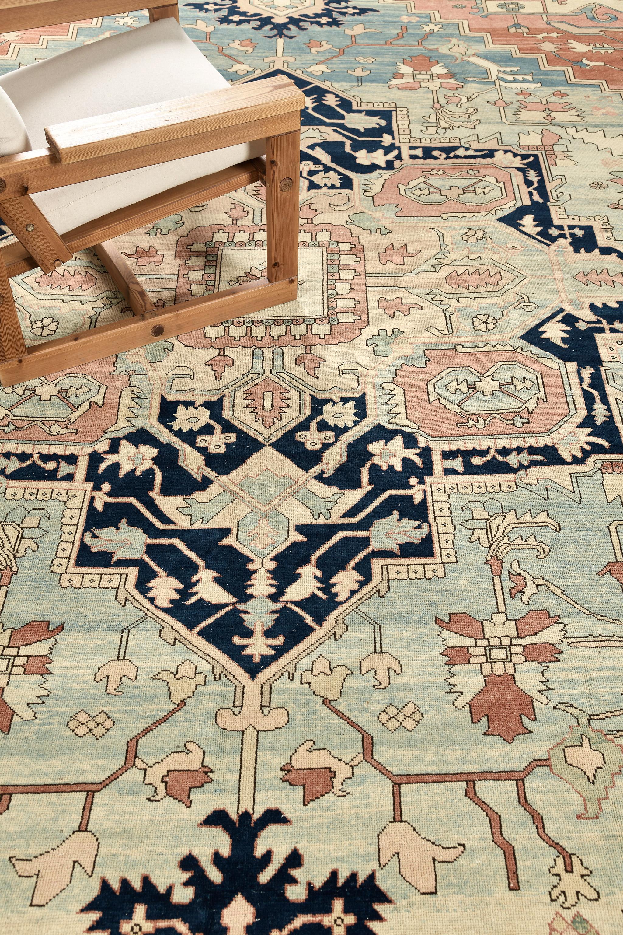 Metà XX secolo Mehraban Rugs Vintage Persian Heriz Serapi Style 57537 in vendita