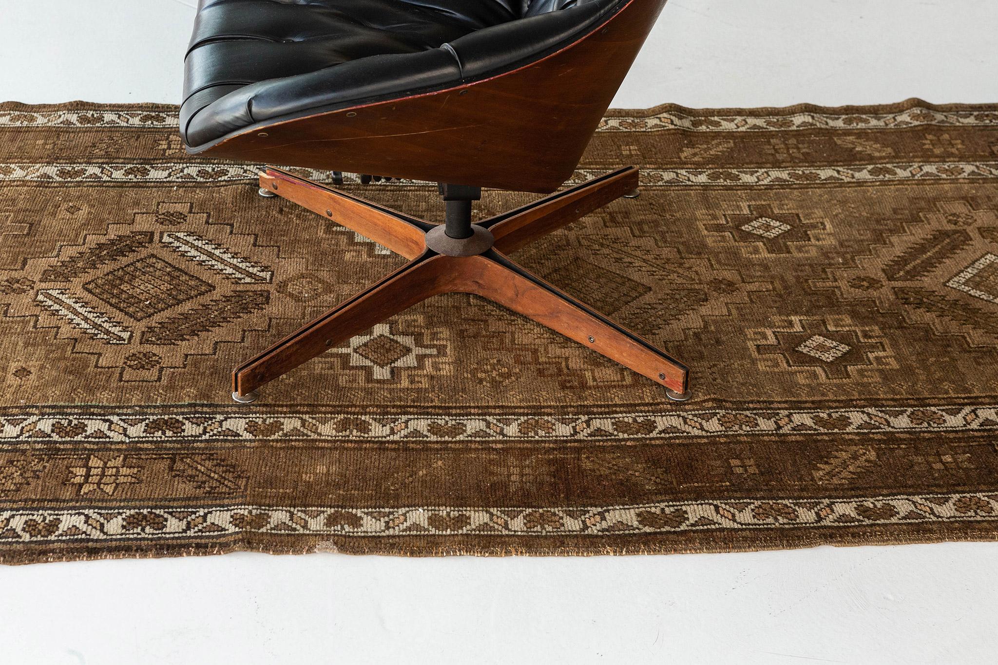 Mehraban Vintage Persian Malayer Runner 12777 In Good Condition For Sale In WEST HOLLYWOOD, CA