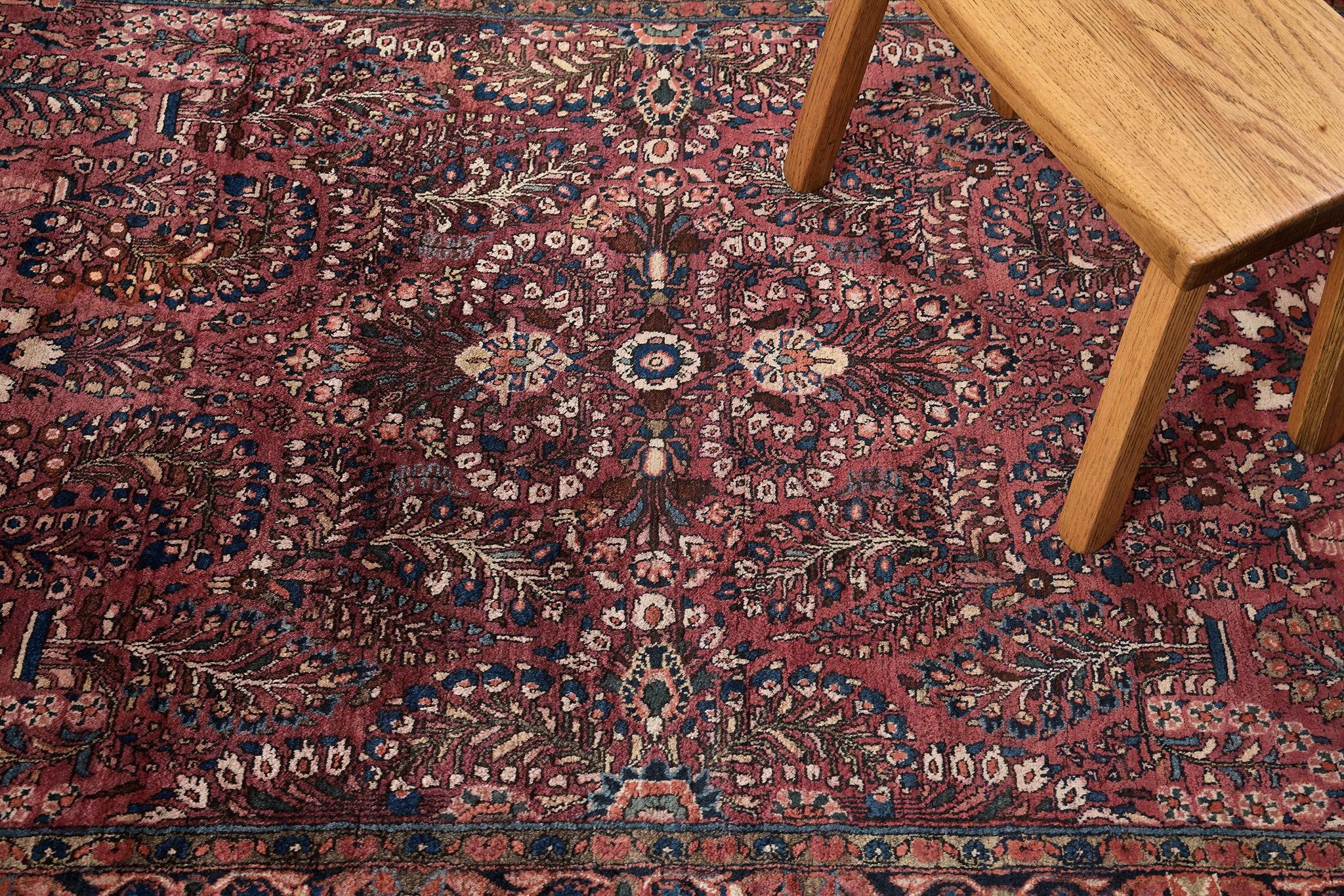 Mehraban Vintage Persian Sarouk Rug 15262 In Good Condition For Sale In WEST HOLLYWOOD, CA