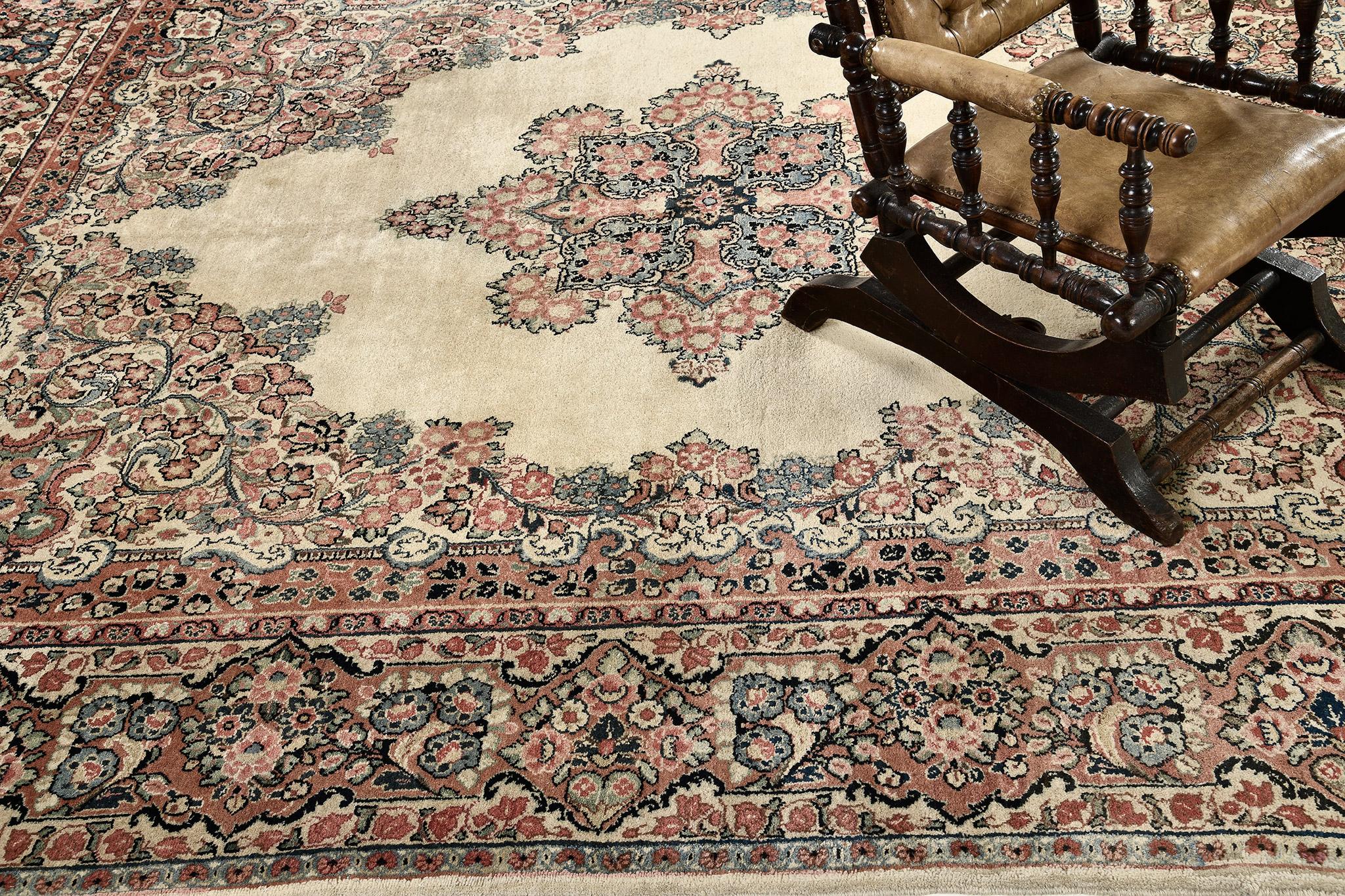 Mehraban Vintage Persian Sarouk Rug For Sale 4