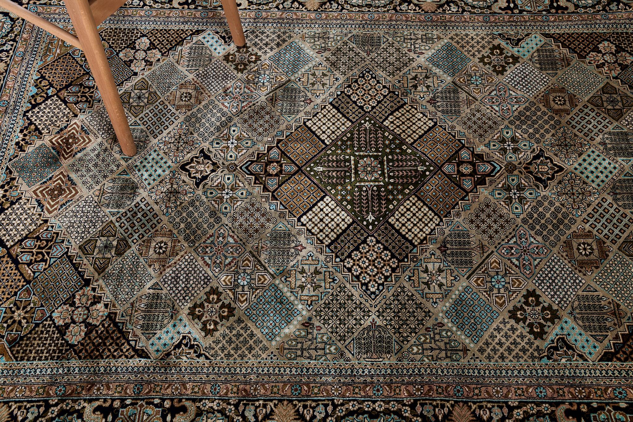 Mehraban Vintage Seda Persa Qum Anudado a mano en venta