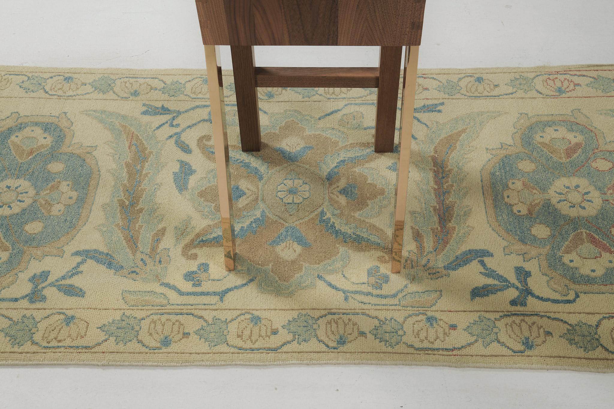 Vintage Persian Sultanabad Runner 24392 In Good Condition For Sale In WEST HOLLYWOOD, CA