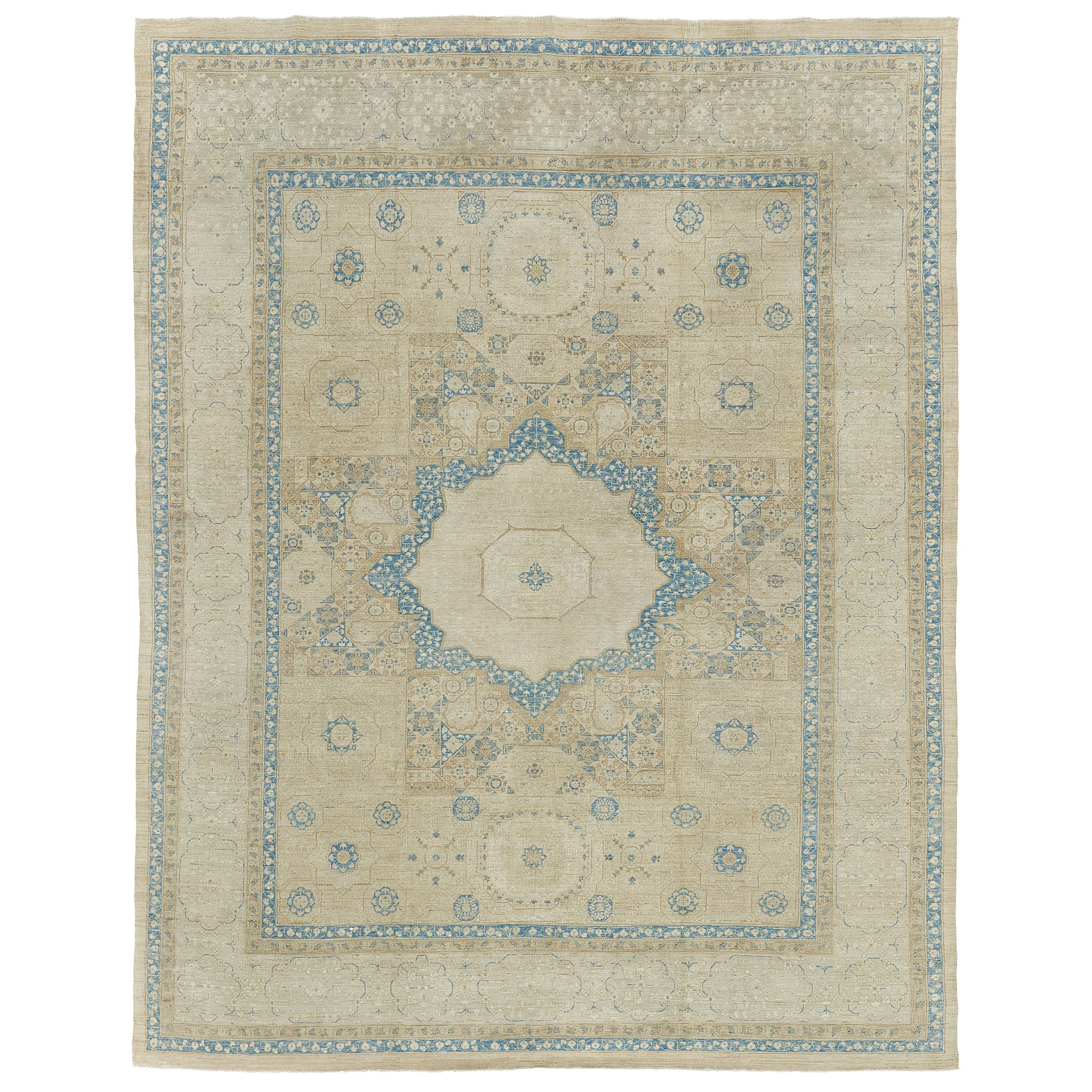 Tapis Mehraban de style néo-renaissance Heriz vintage