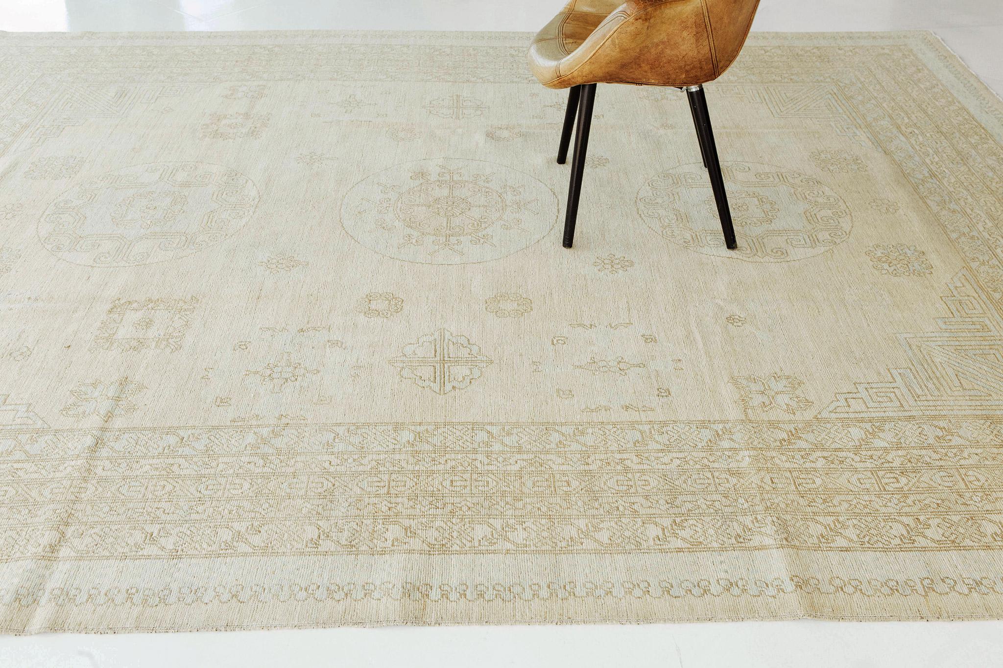 Numéro de tapis
24276
Taille
9' 1