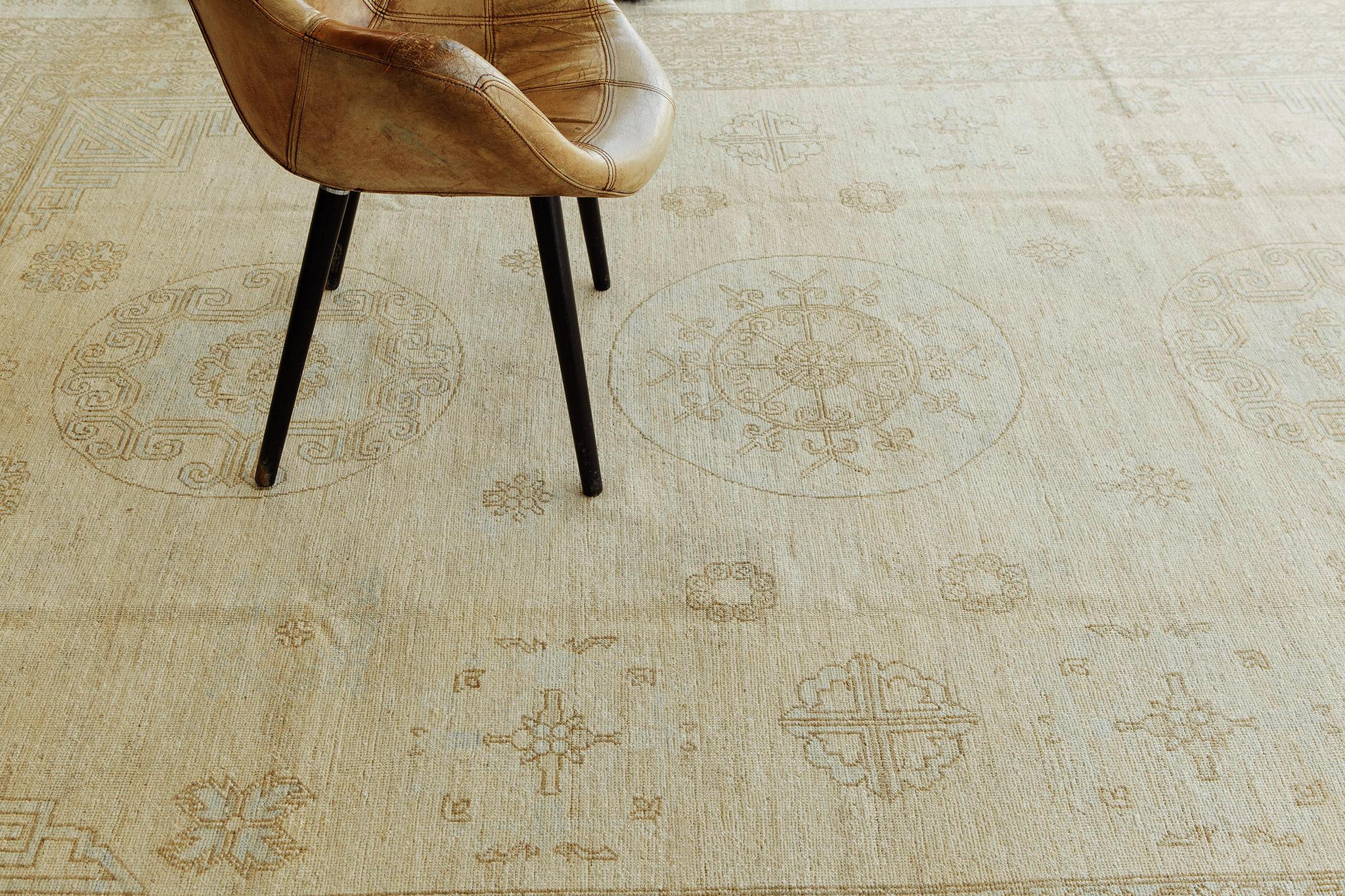 XXIe siècle et contemporain Mehraban - Tapis vintage de style néo-gothique Khotan en vente